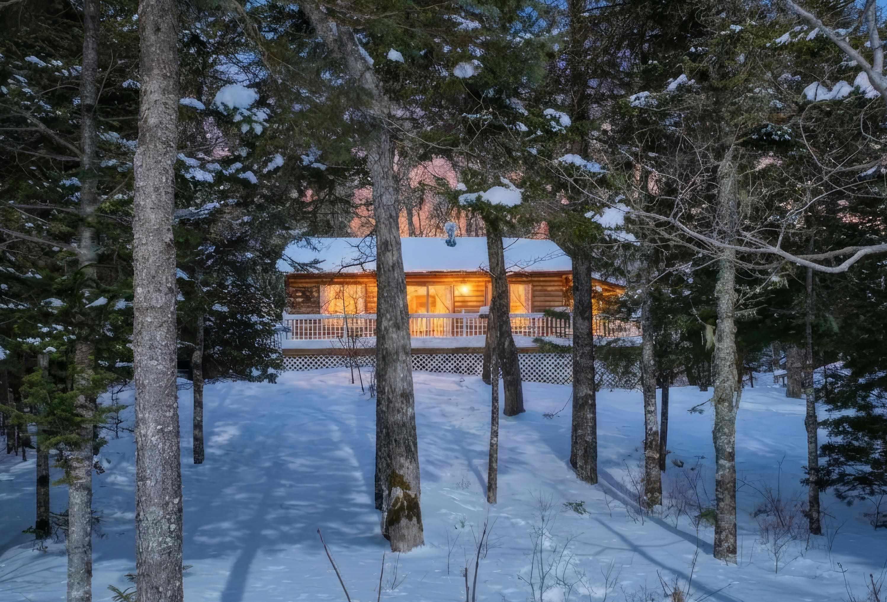 $324,900.00: 222 Dean Lake Road, Westfield