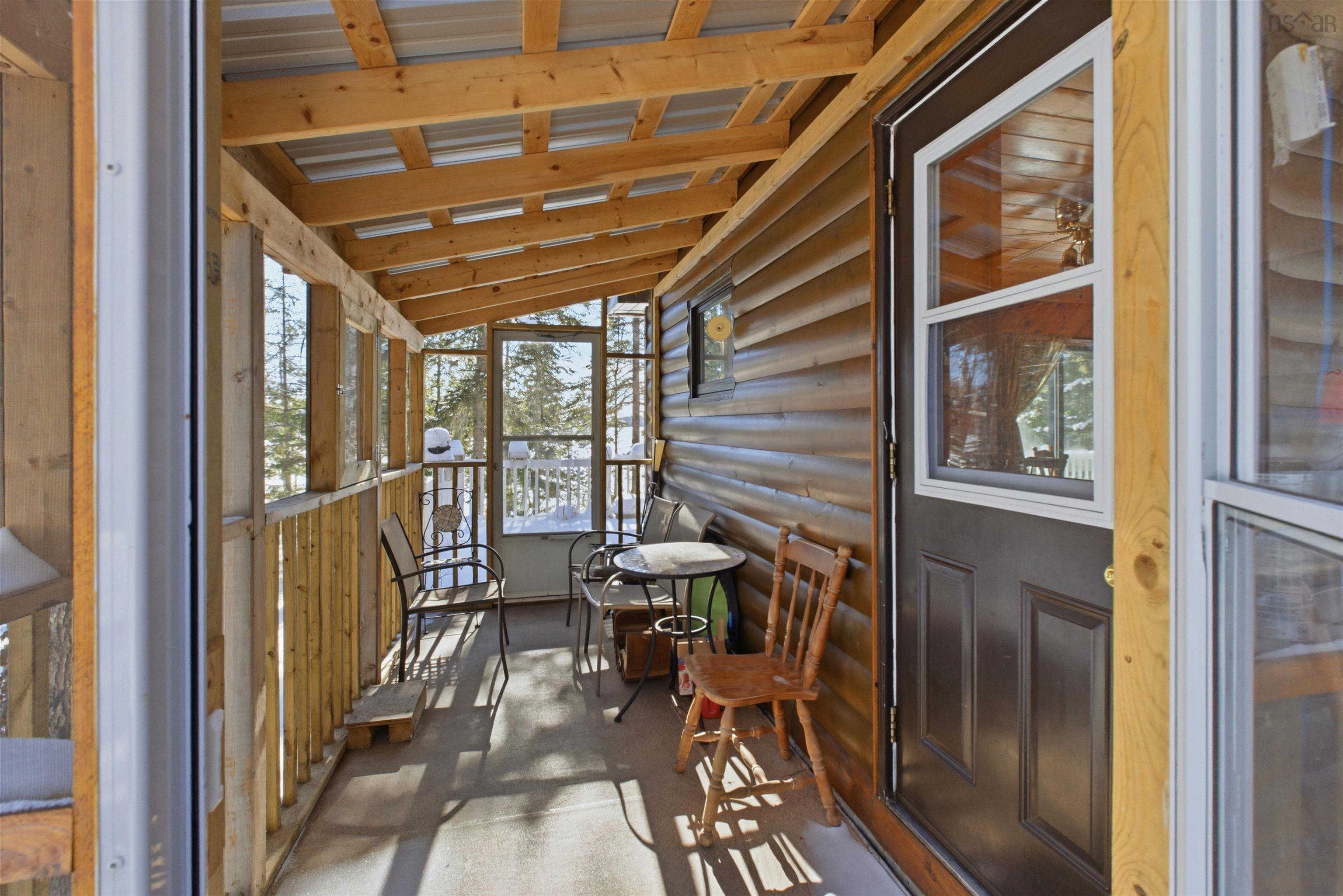 $324,900.00: 222 Dean Lake Road, Westfield