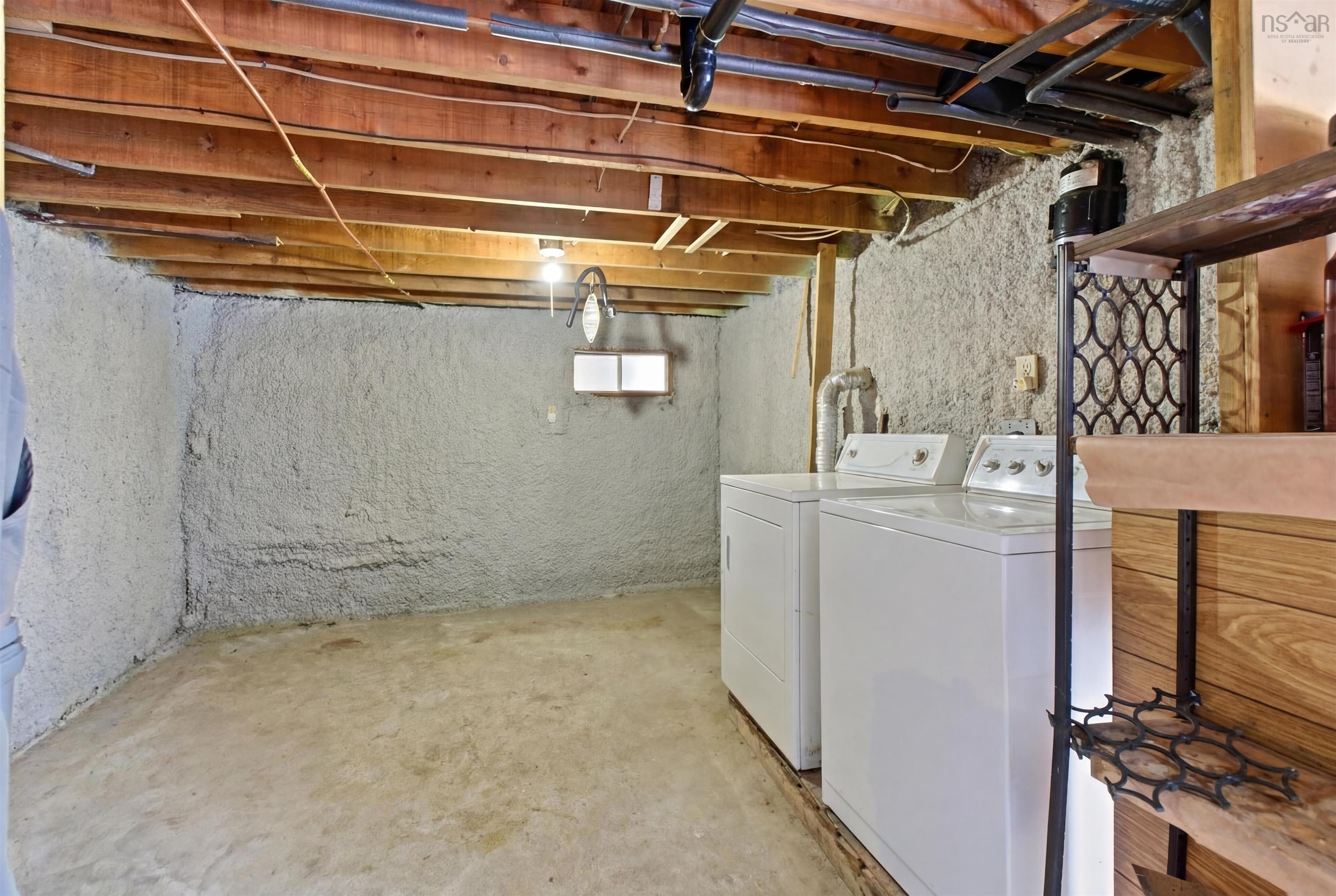 $324,900.00: 222 Dean Lake Road, Westfield