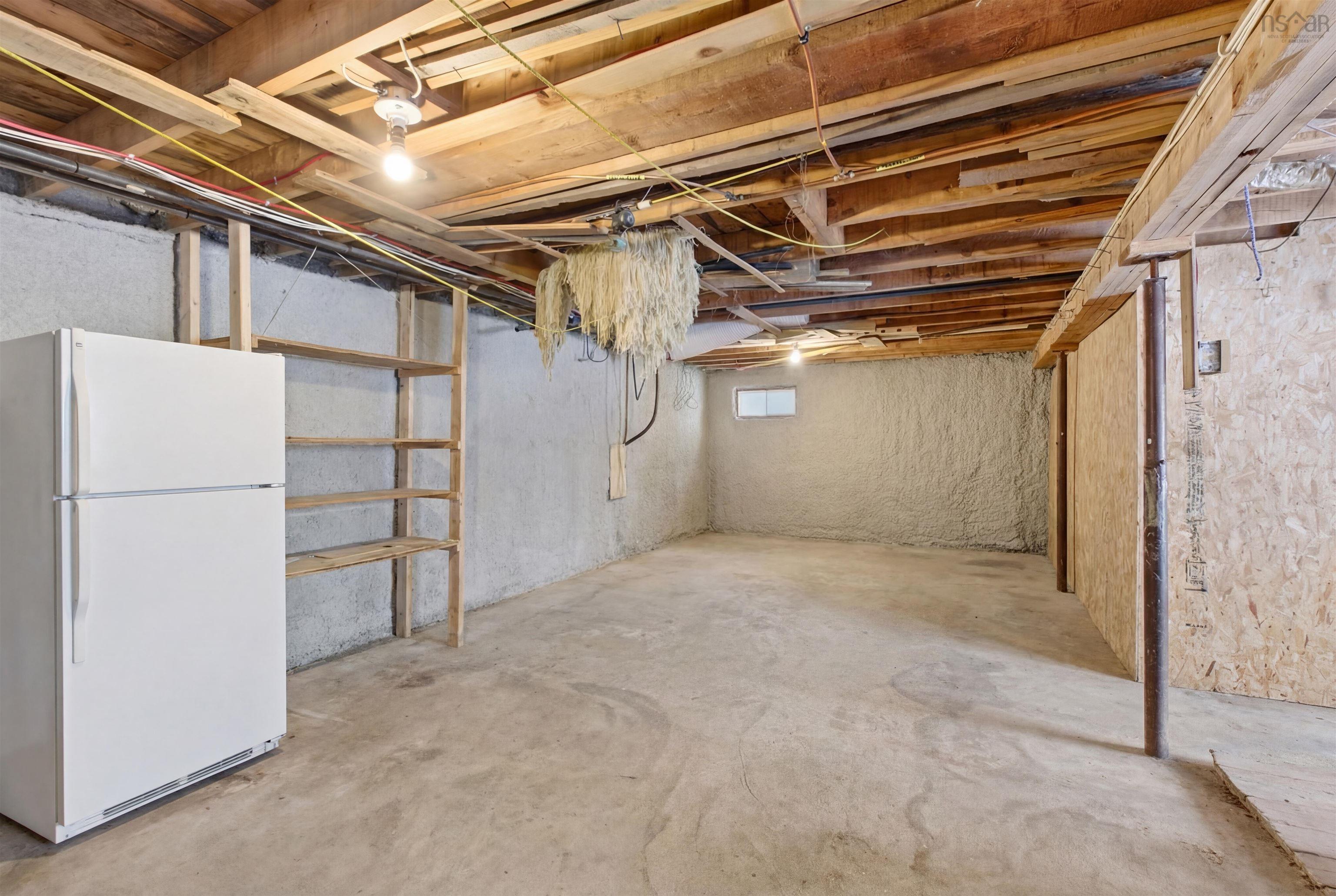 $324,900.00: 222 Dean Lake Road, Westfield