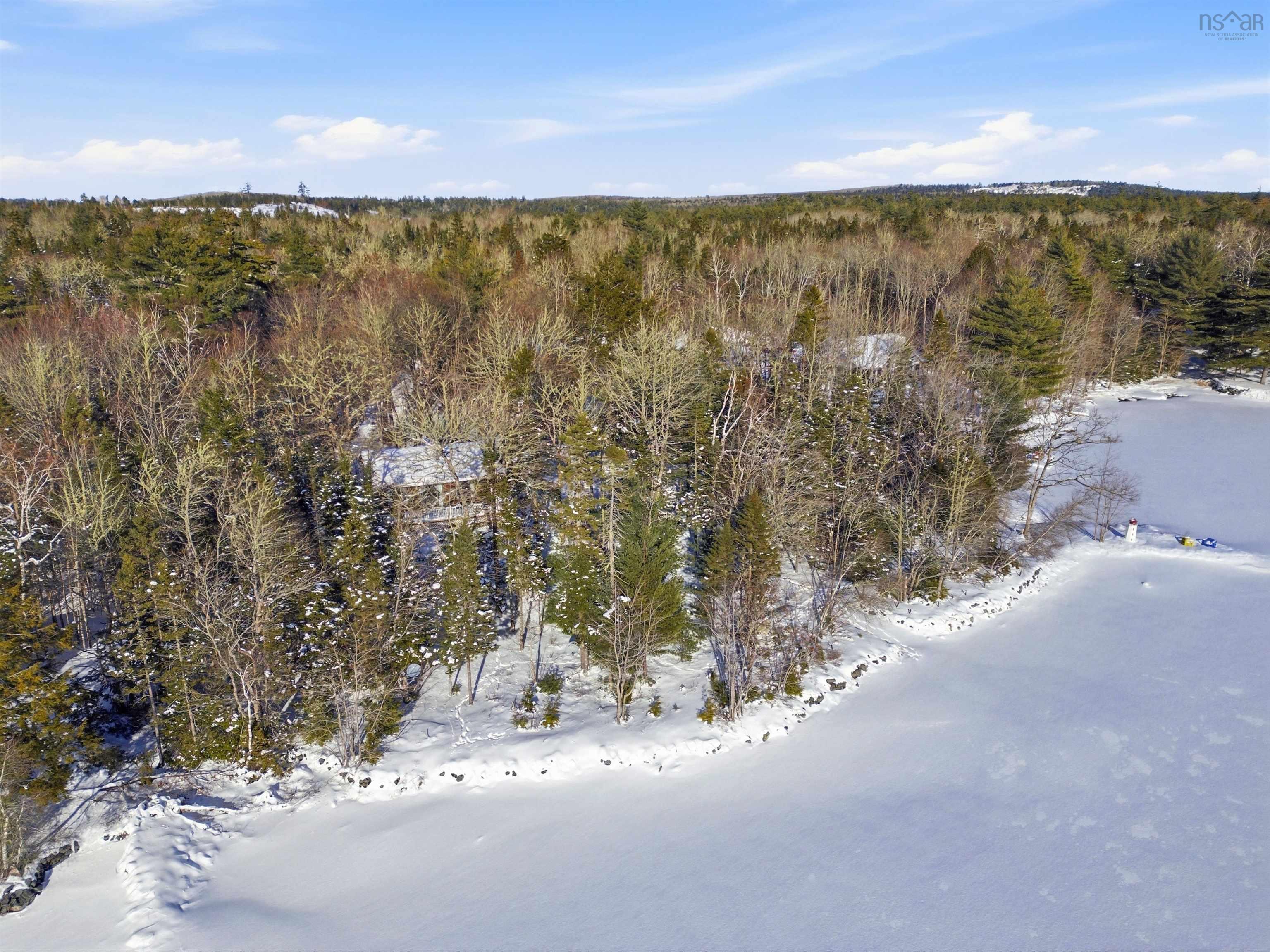 $324,900.00: 222 Dean Lake Road, Westfield