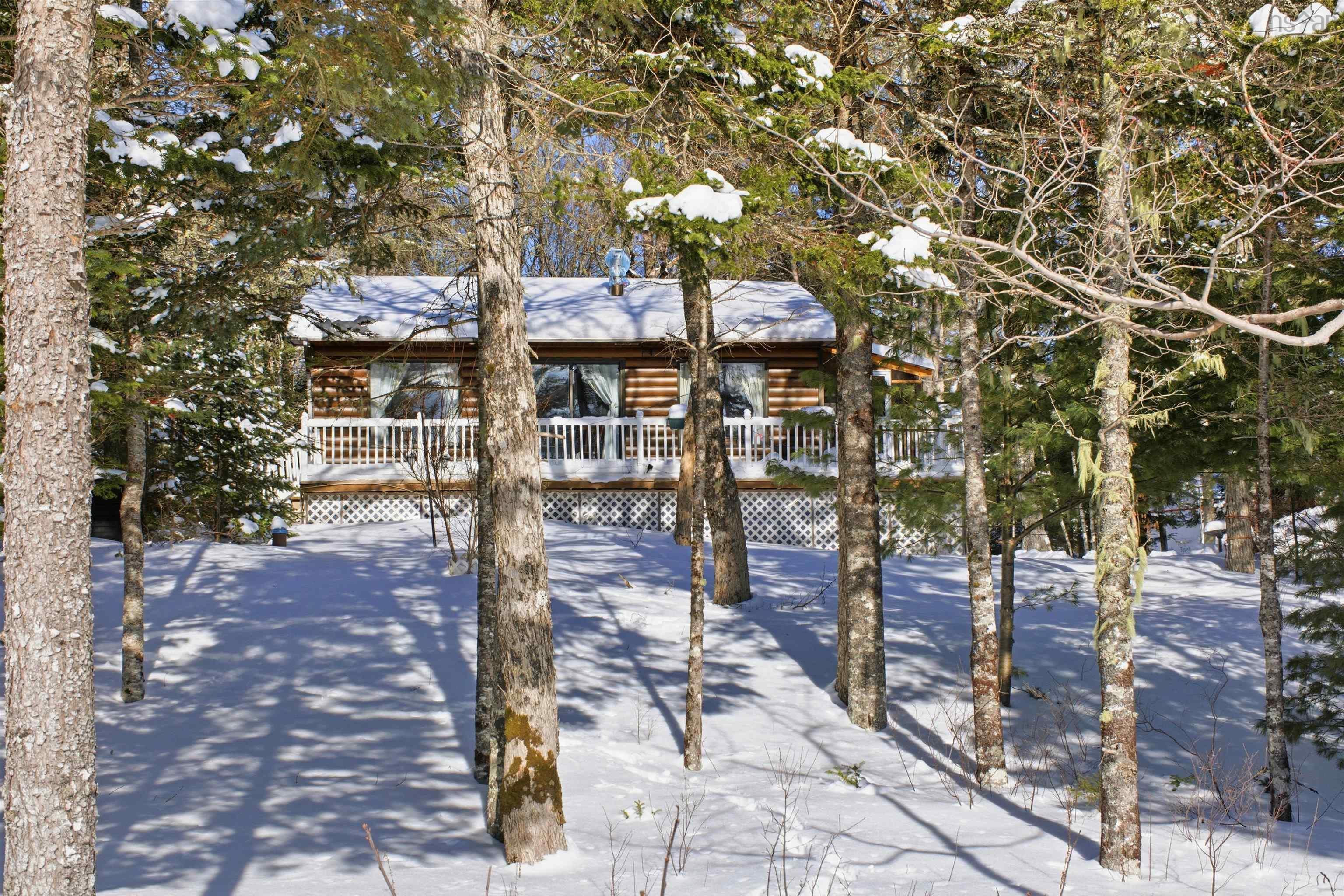 $324,900.00: 222 Dean Lake Road, Westfield