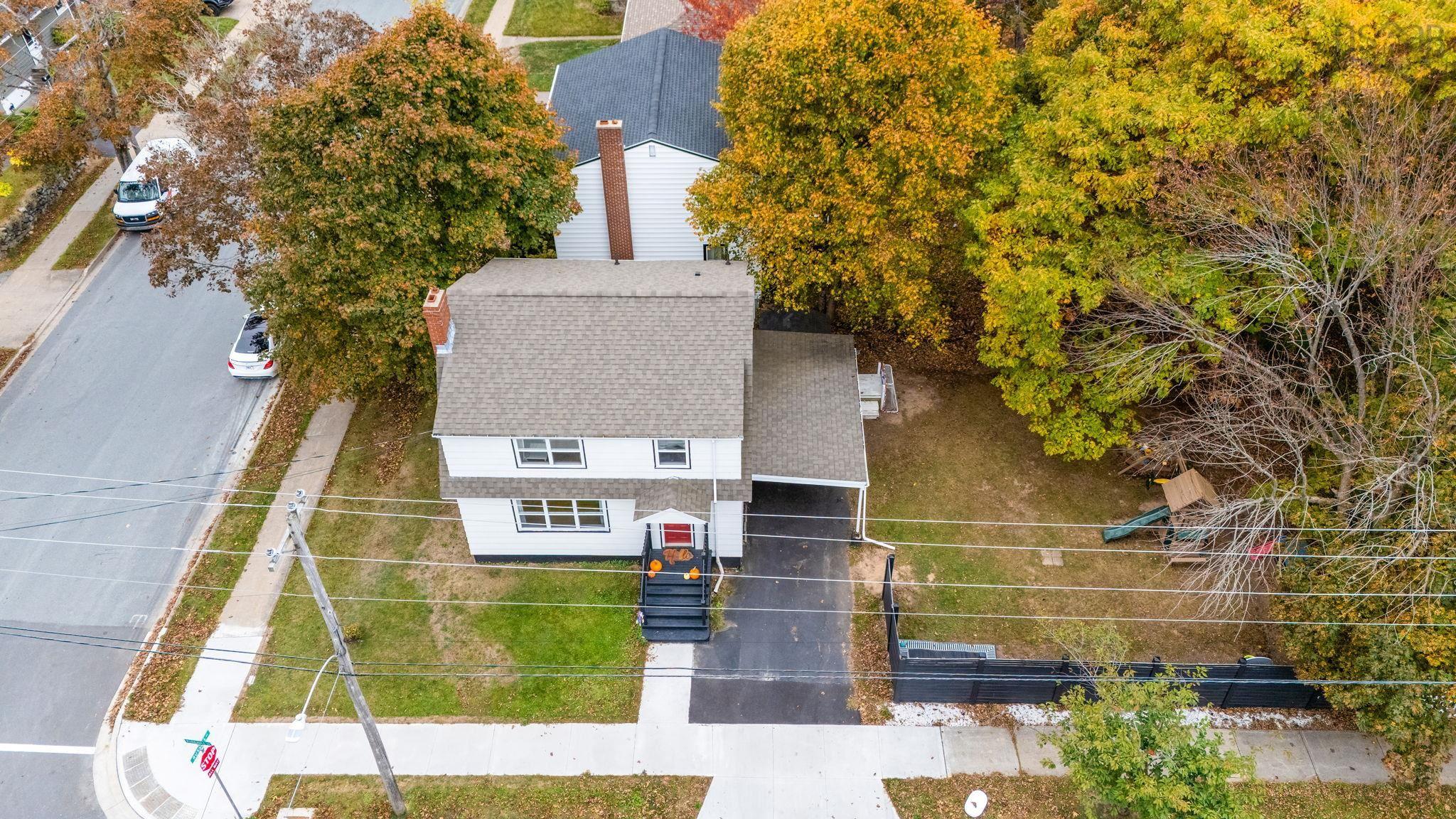 33 Pinehill Road, Dartmouth, NS (MLS 202601895)