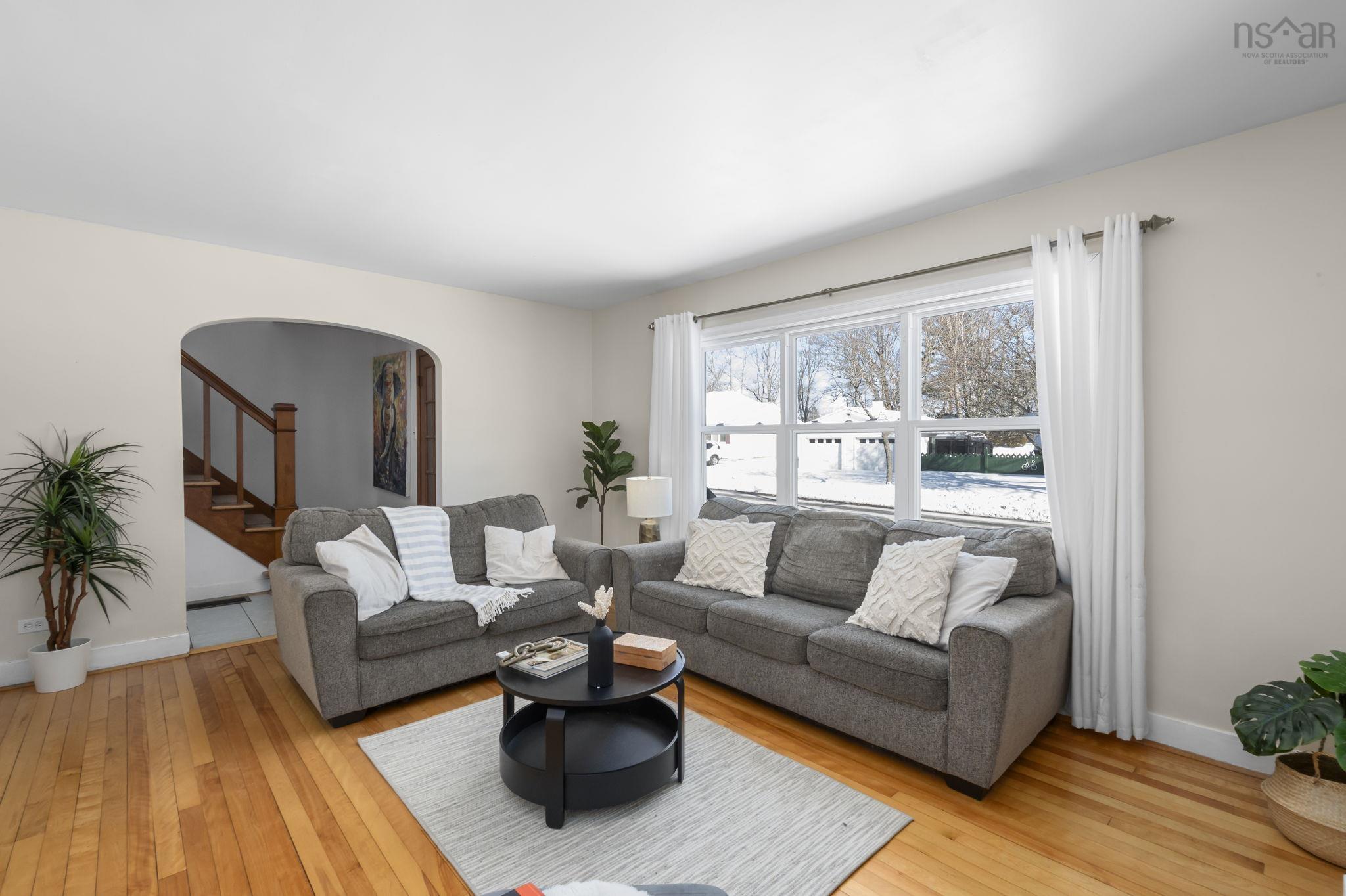 33 Pinehill Road, Dartmouth, NS (MLS 202601895)