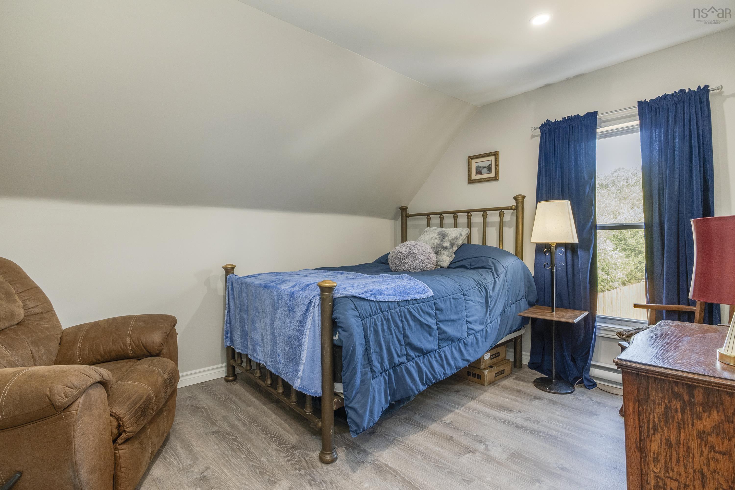 $345,000.00: 97 Station Road, Lawrencetown