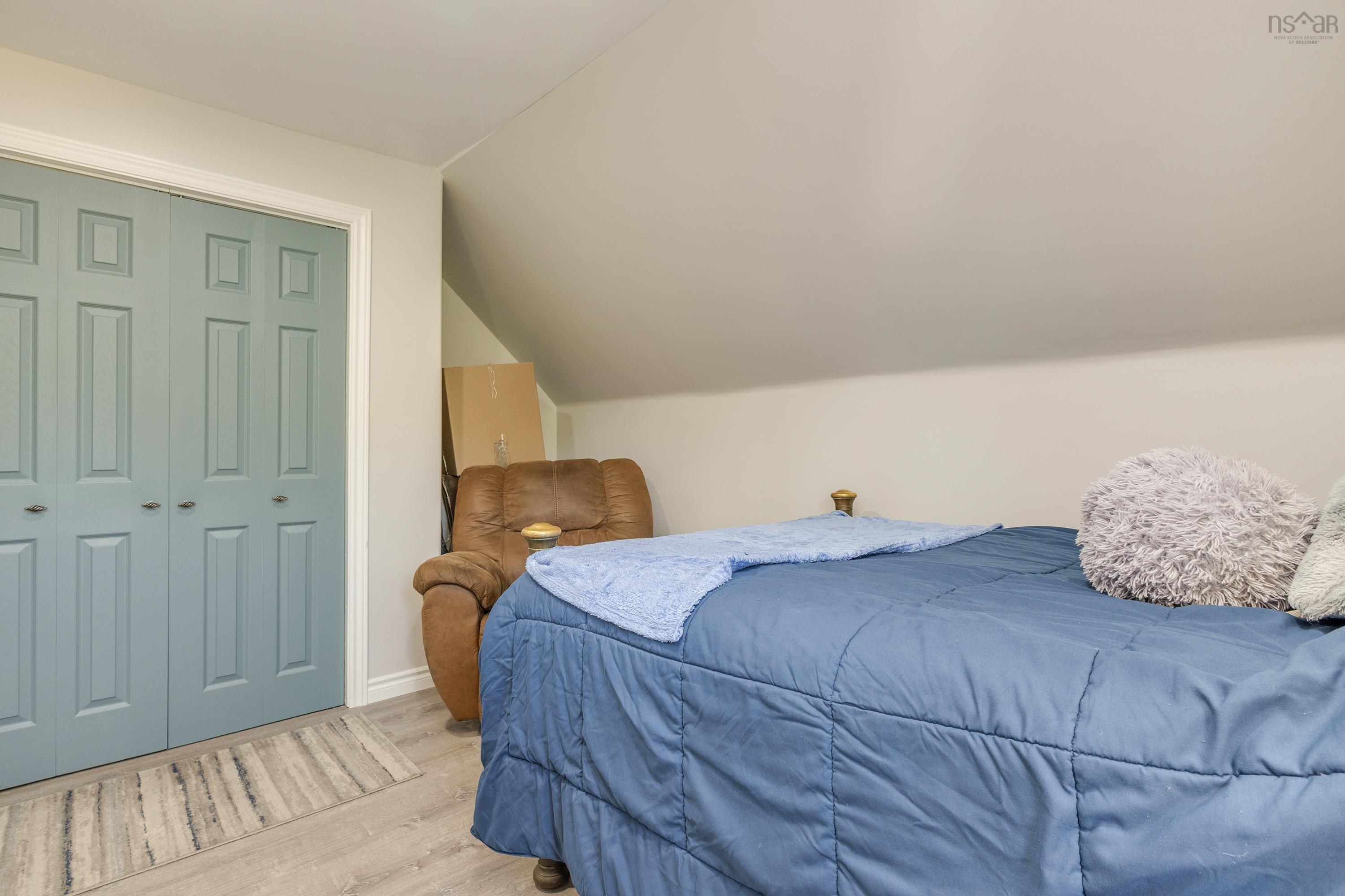 $345,000.00: 97 Station Road, Lawrencetown