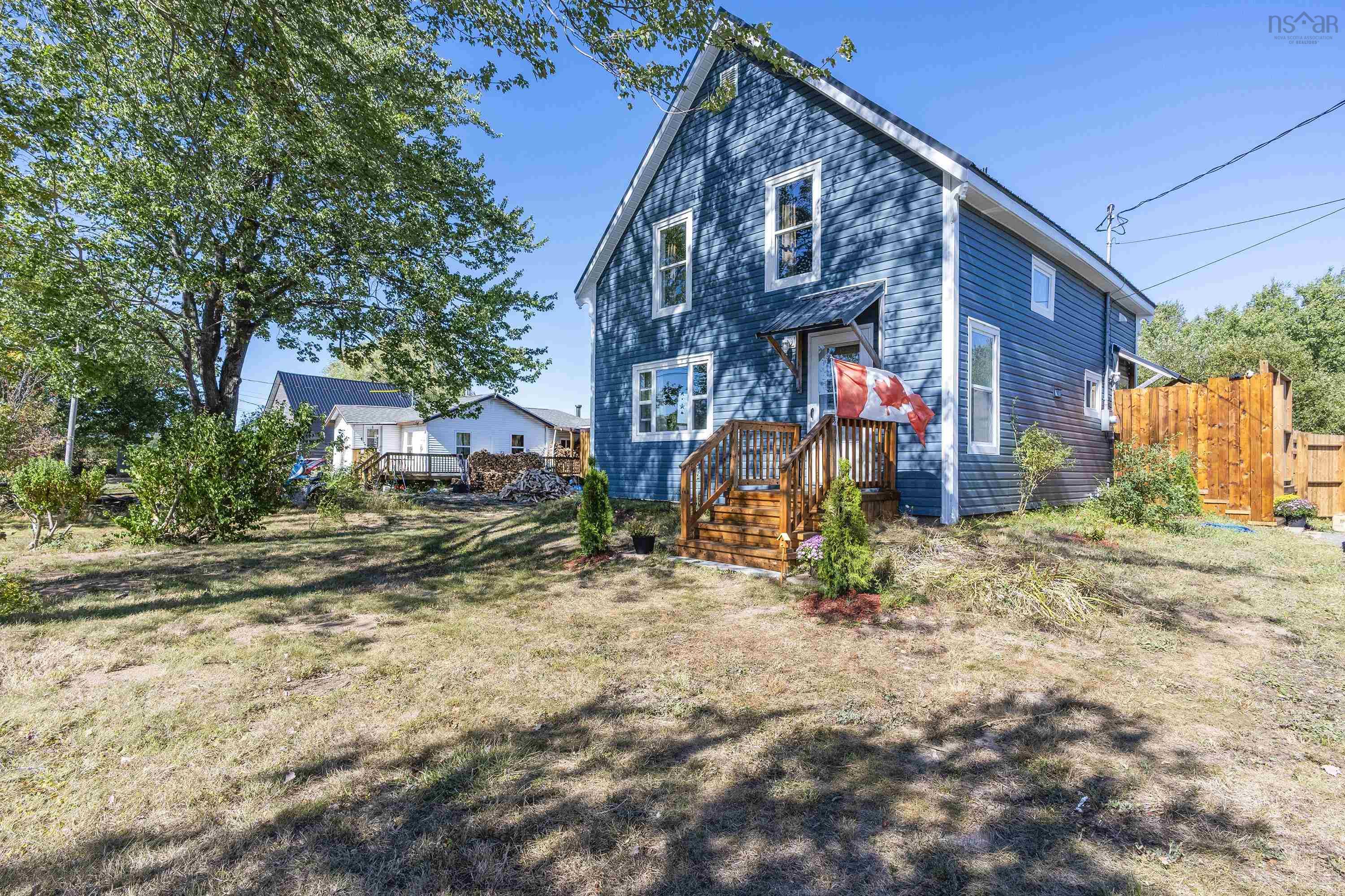 $345,000.00: 97 Station Road, Lawrencetown