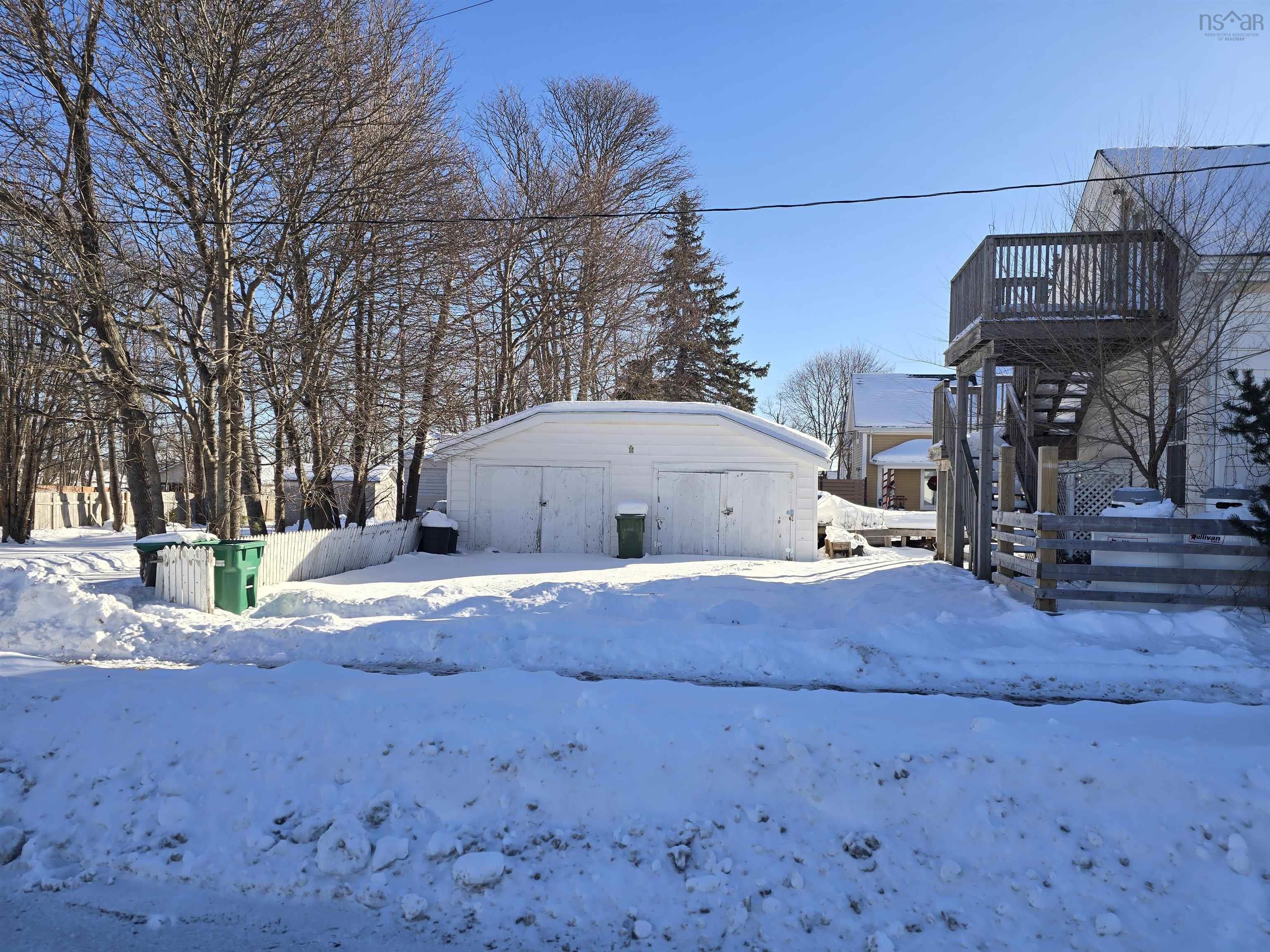 $279,900.00: 28 Acadia Avenue, Stellarton