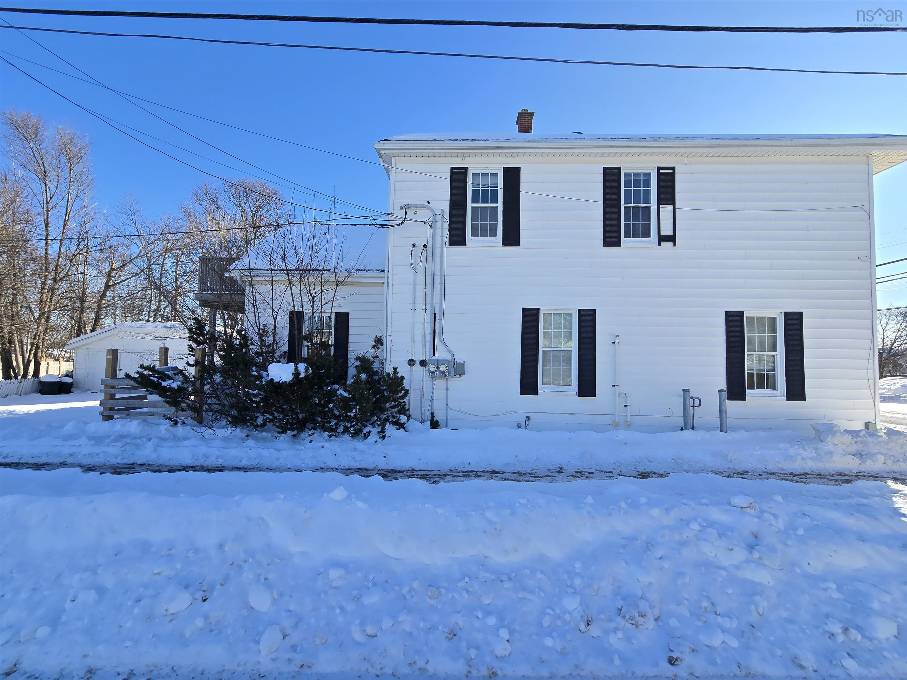 $279,900.00: 28 Acadia Avenue, Stellarton