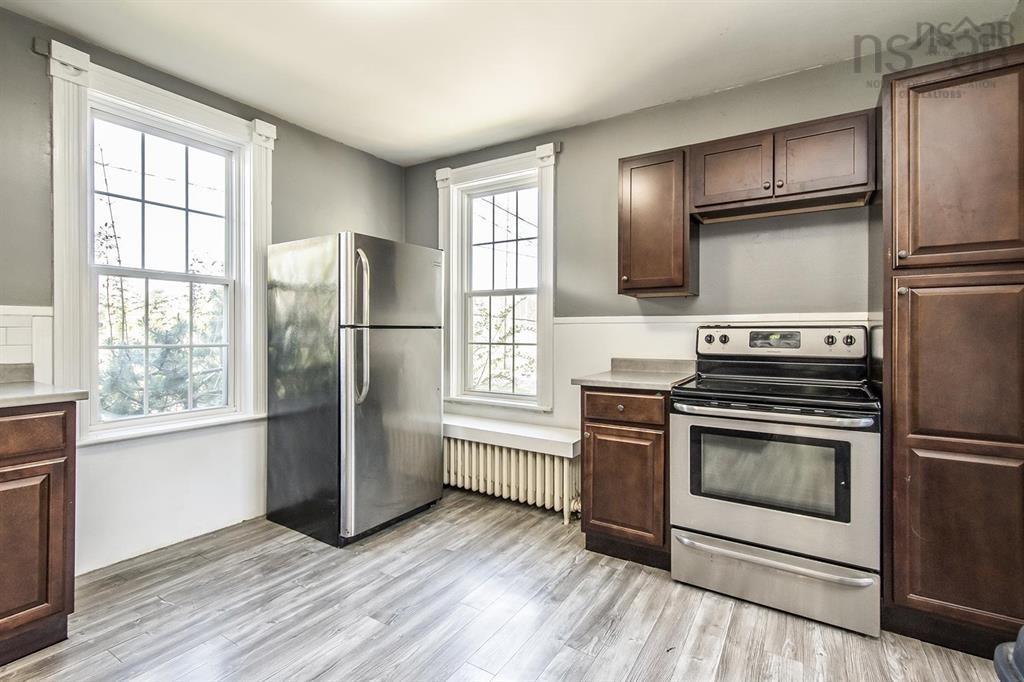 $279,900.00: 28 Acadia Avenue, Stellarton