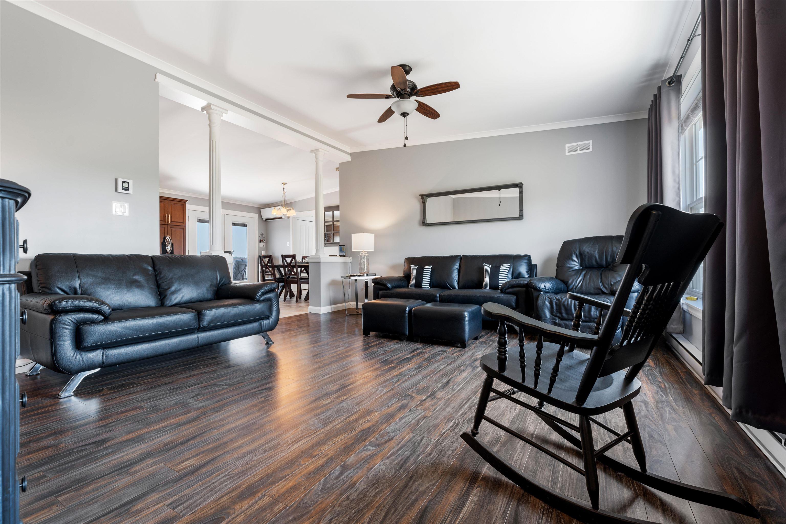 $629,000.00: 946 Lake Egmont Road, Lake Egmont