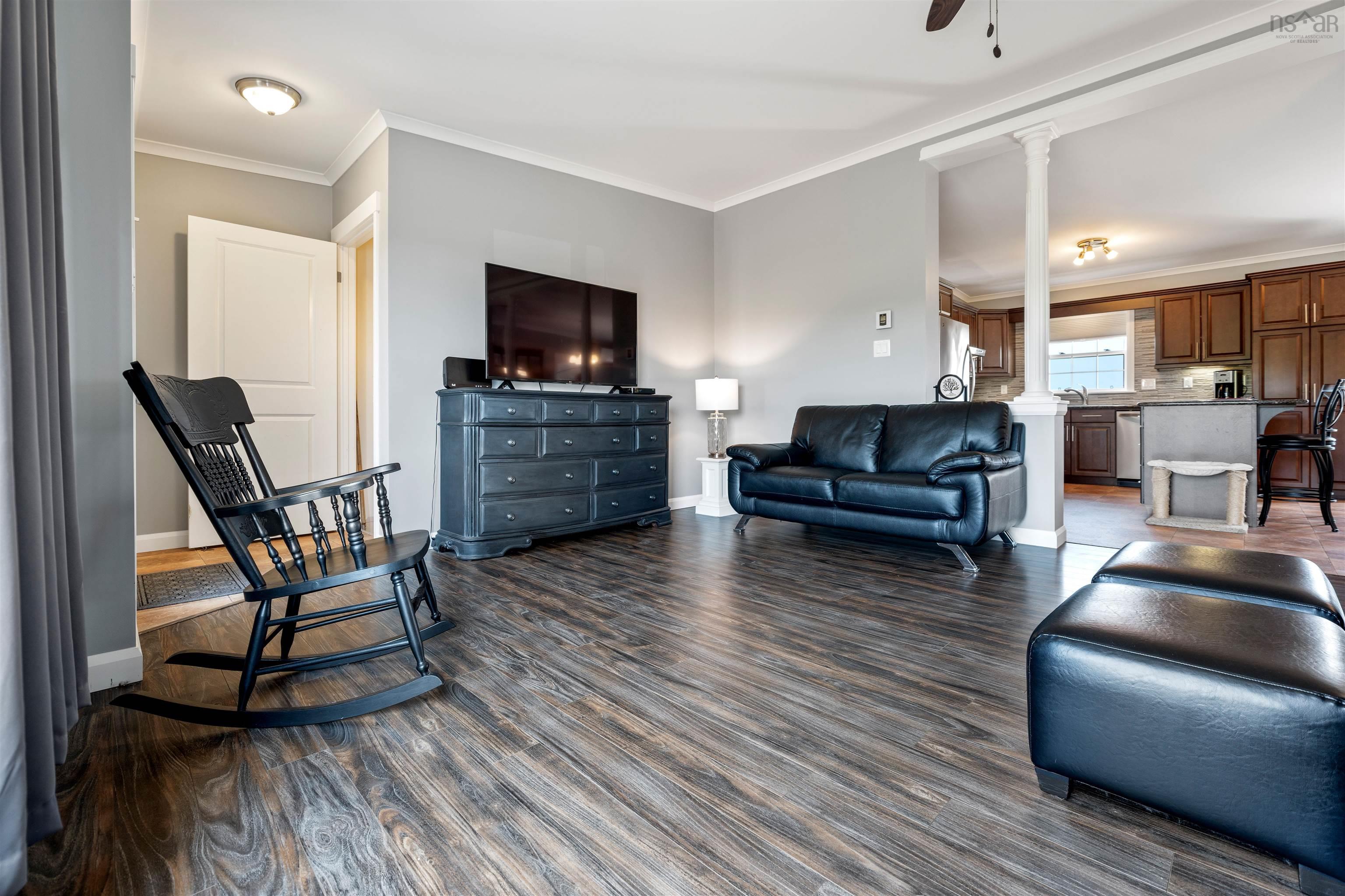 $629,000.00: 946 Lake Egmont Road, Lake Egmont