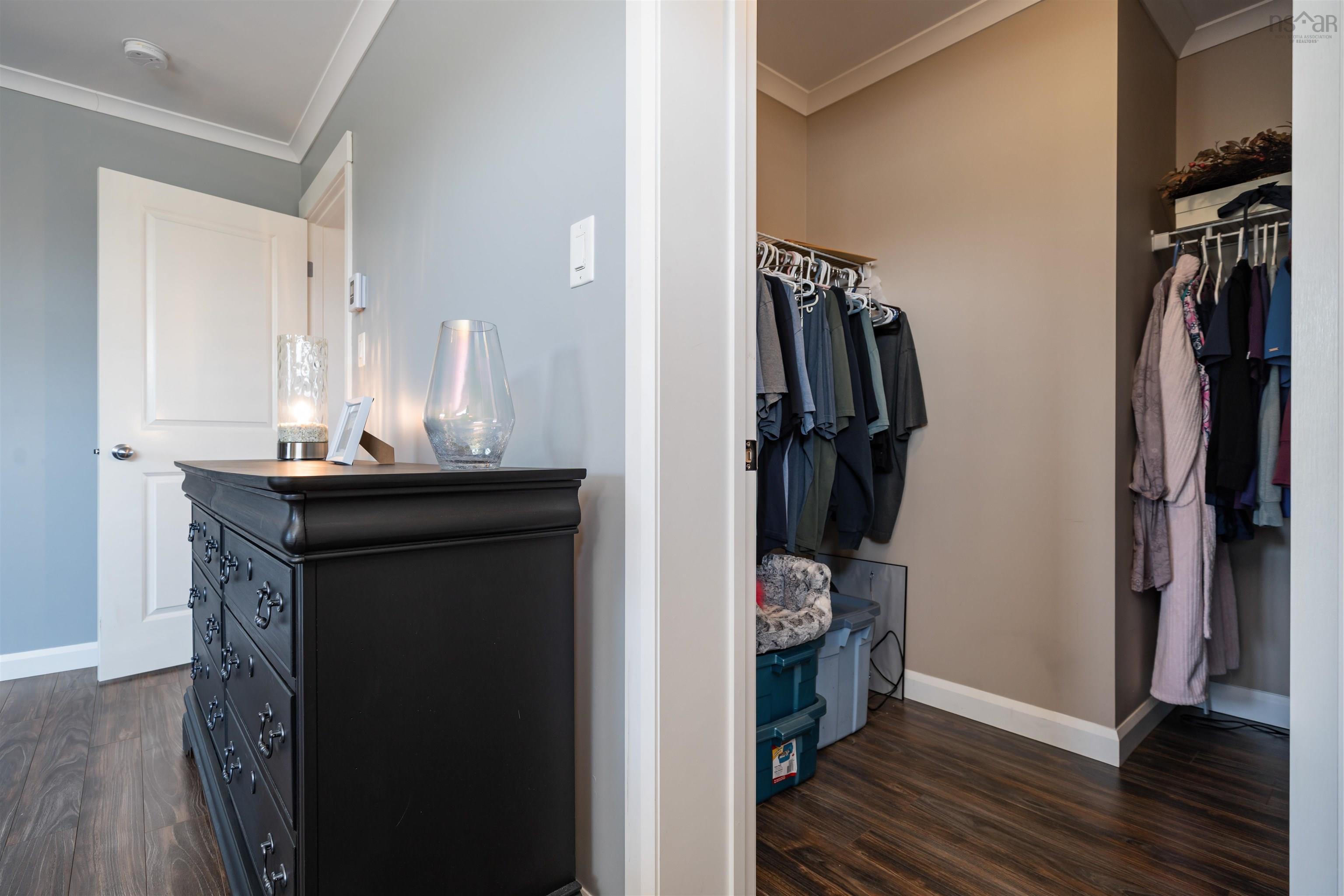 $629,000.00: 946 Lake Egmont Road, Lake Egmont