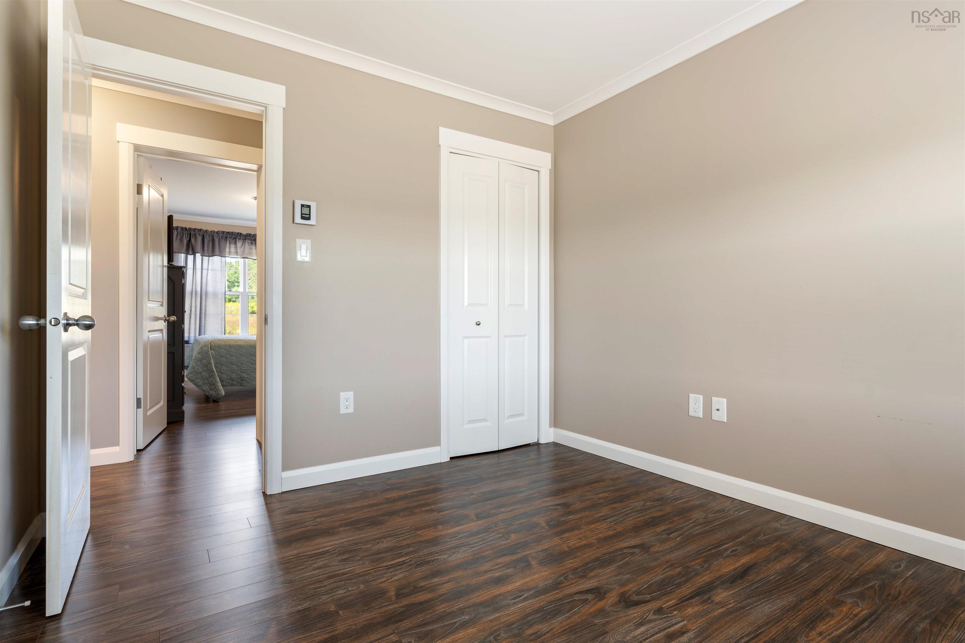 $629,000.00: 946 Lake Egmont Road, Lake Egmont