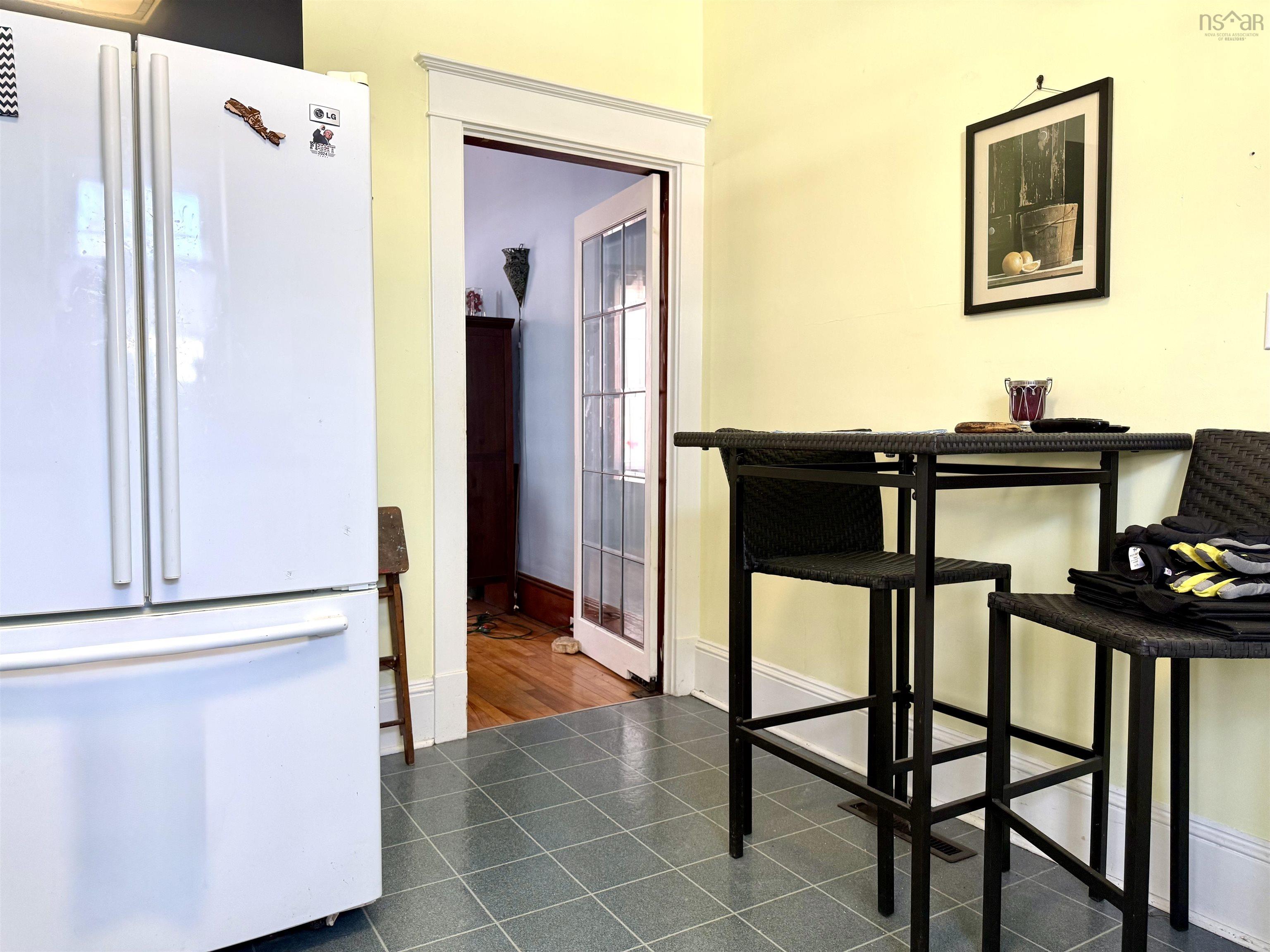 $279,900.00: 71 Havelock Street, Amherst