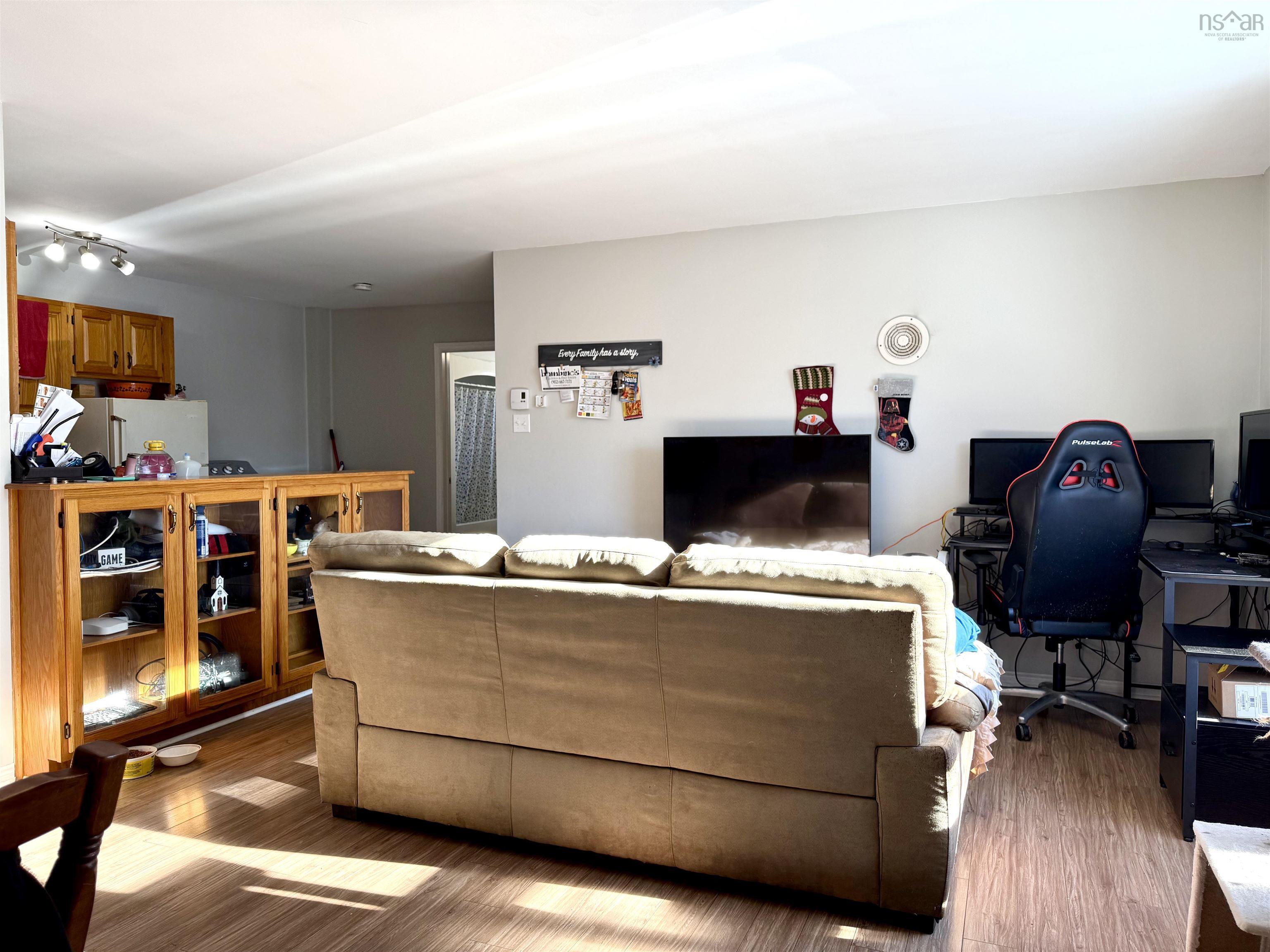 $279,900.00: 71 Havelock Street, Amherst