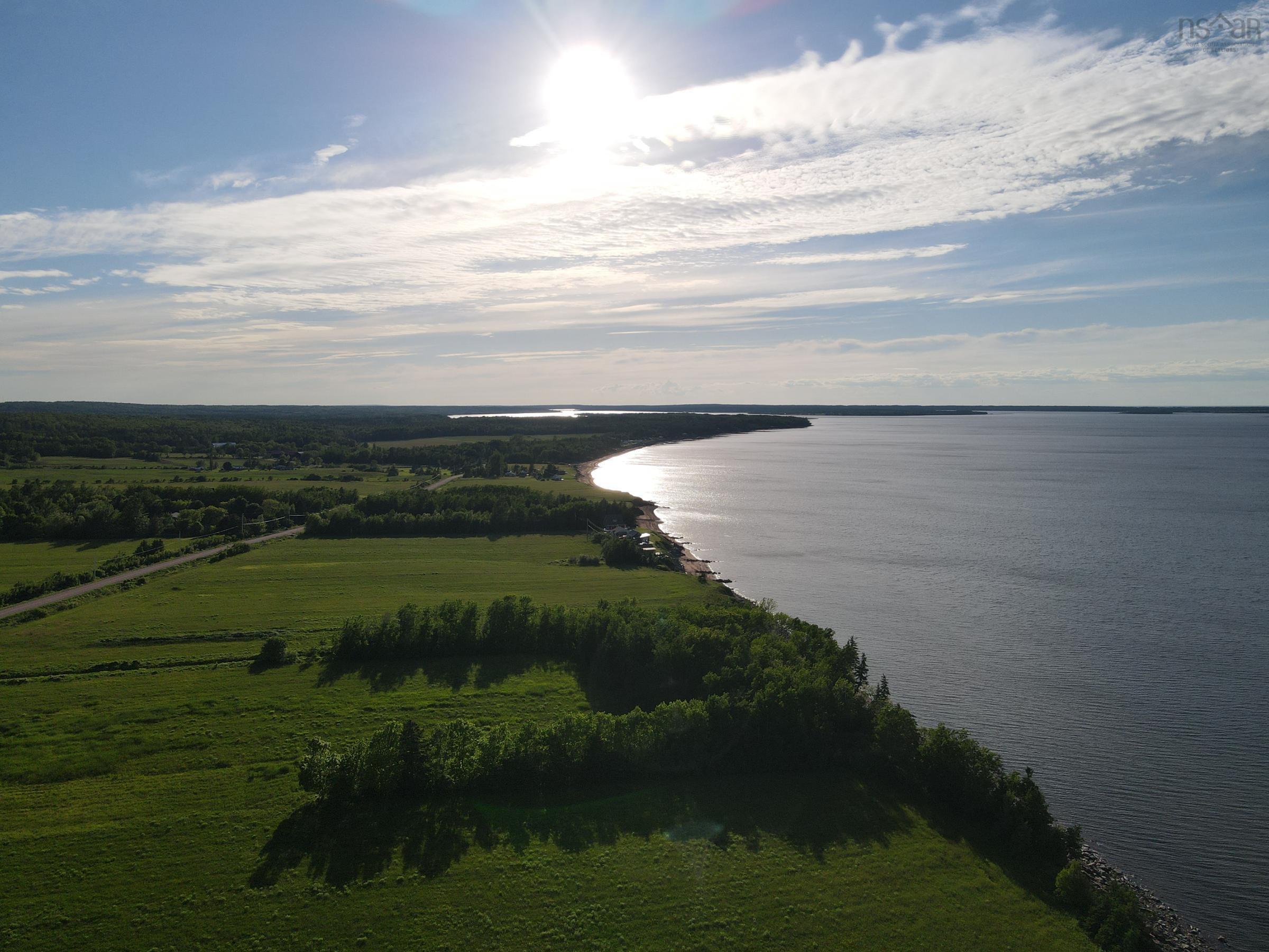 $625,000.00: 1407 North Shore Road, North Shore