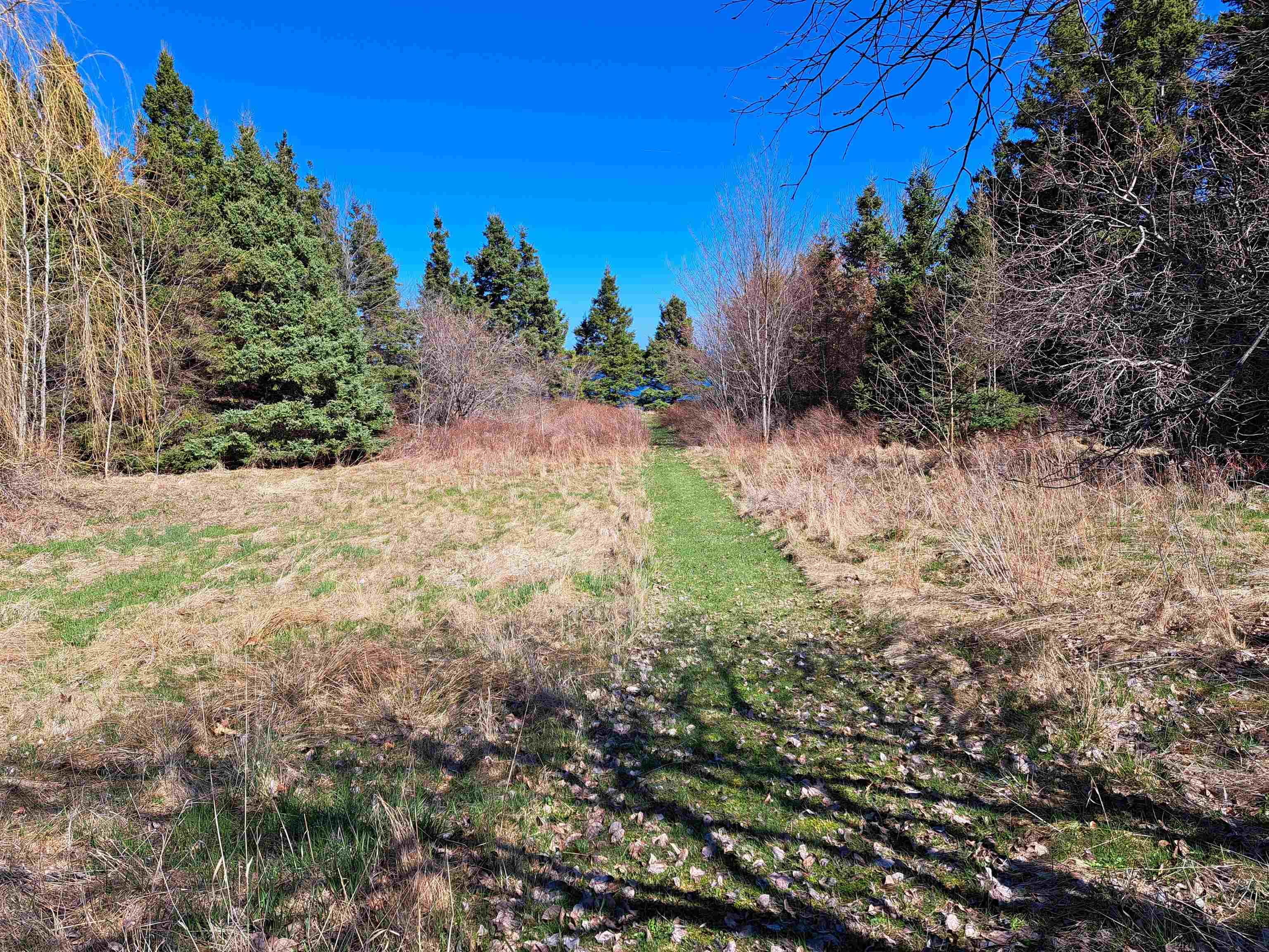 $625,000.00: 1407 North Shore Road, North Shore
