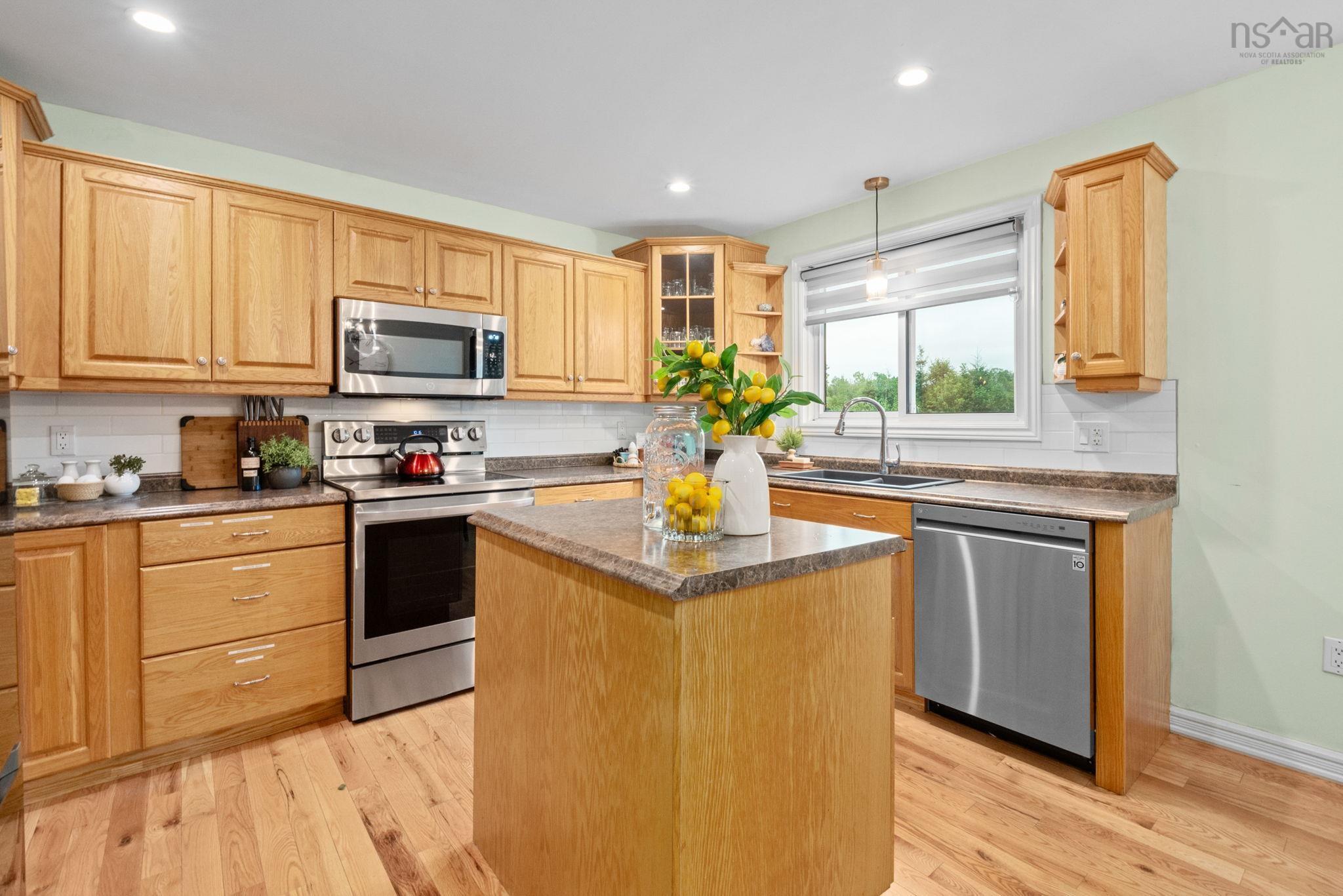 $499,900.00: 192 Gabriel Road, Falmouth