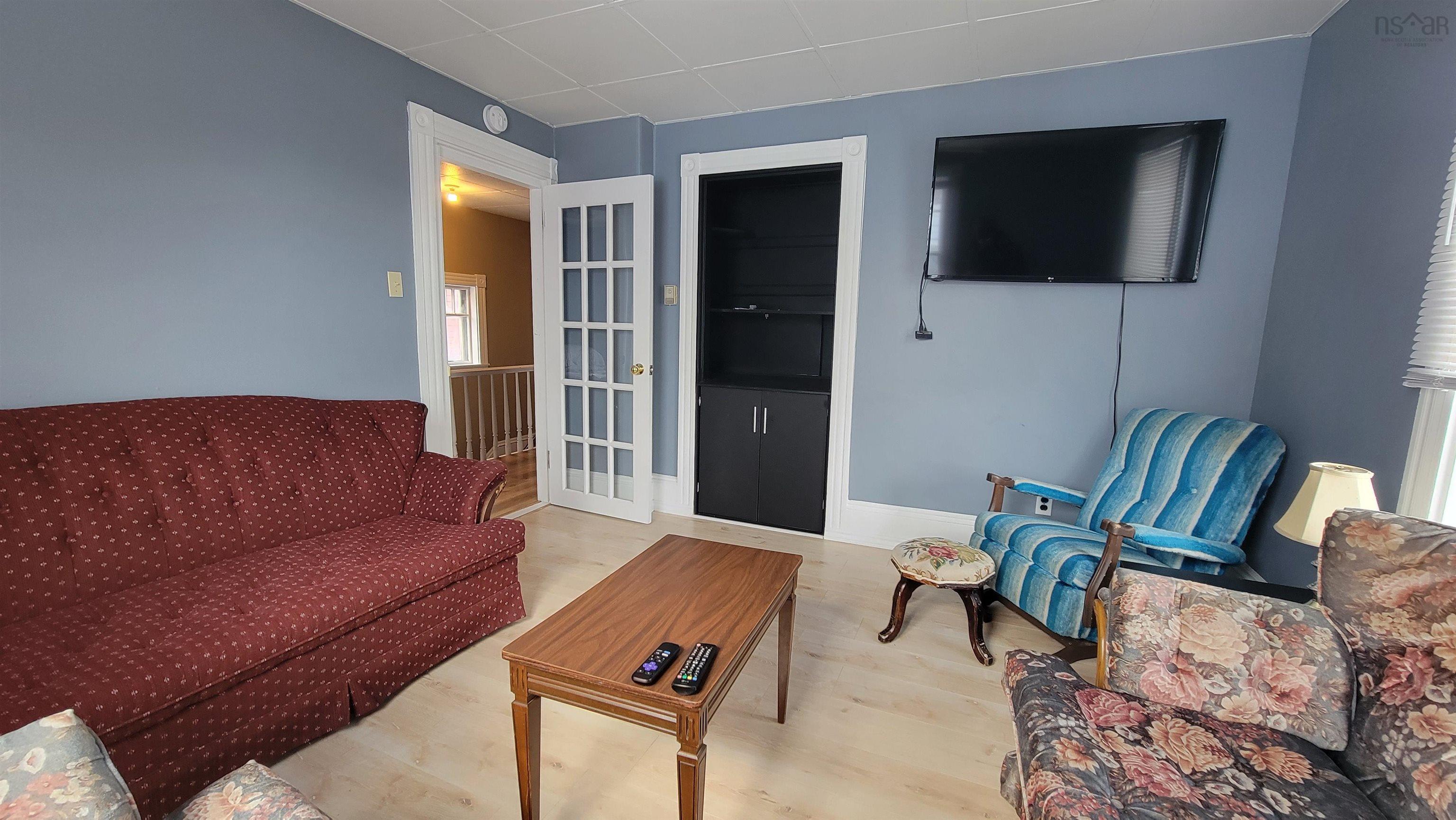 $279,900.00: 30 Parade Street, Yarmouth