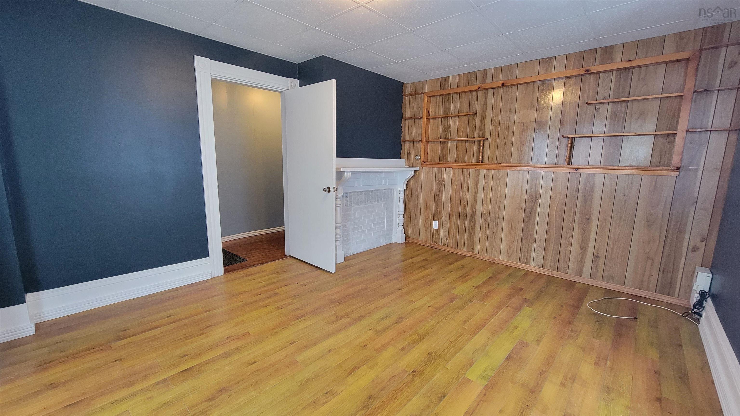 $279,900.00: 30 Parade Street, Yarmouth