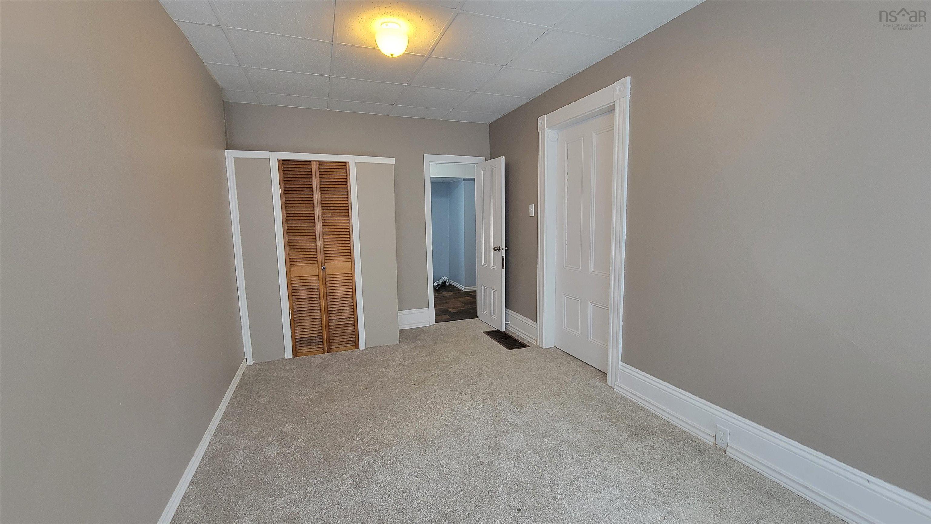 $279,900.00: 30 Parade Street, Yarmouth