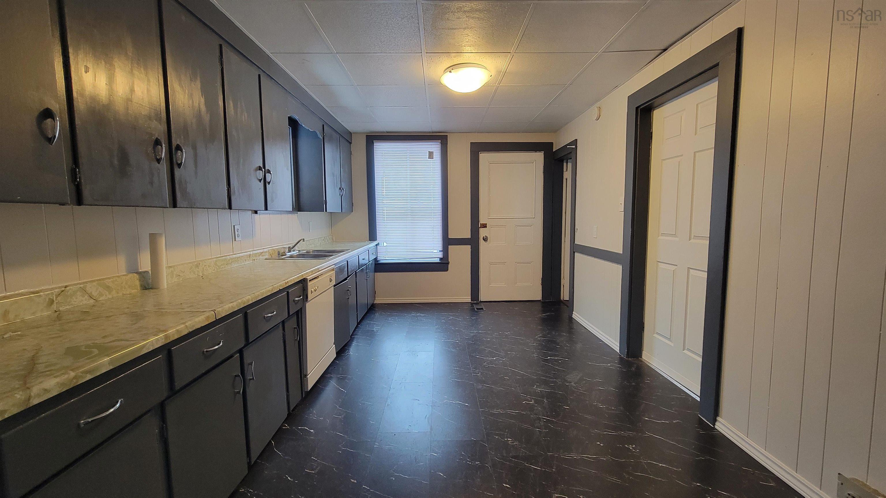 $279,900.00: 30 Parade Street, Yarmouth