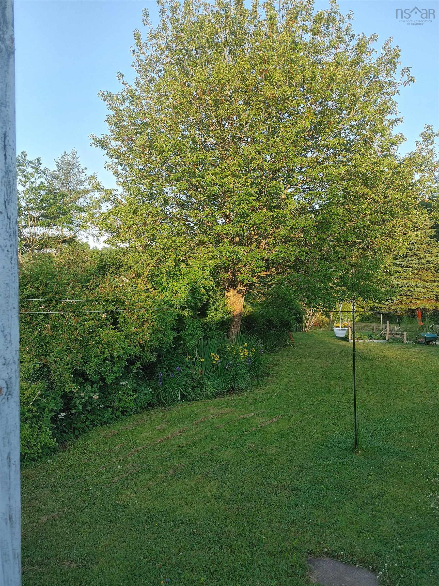 $164,900.00: 740 Willow Street, Hilden