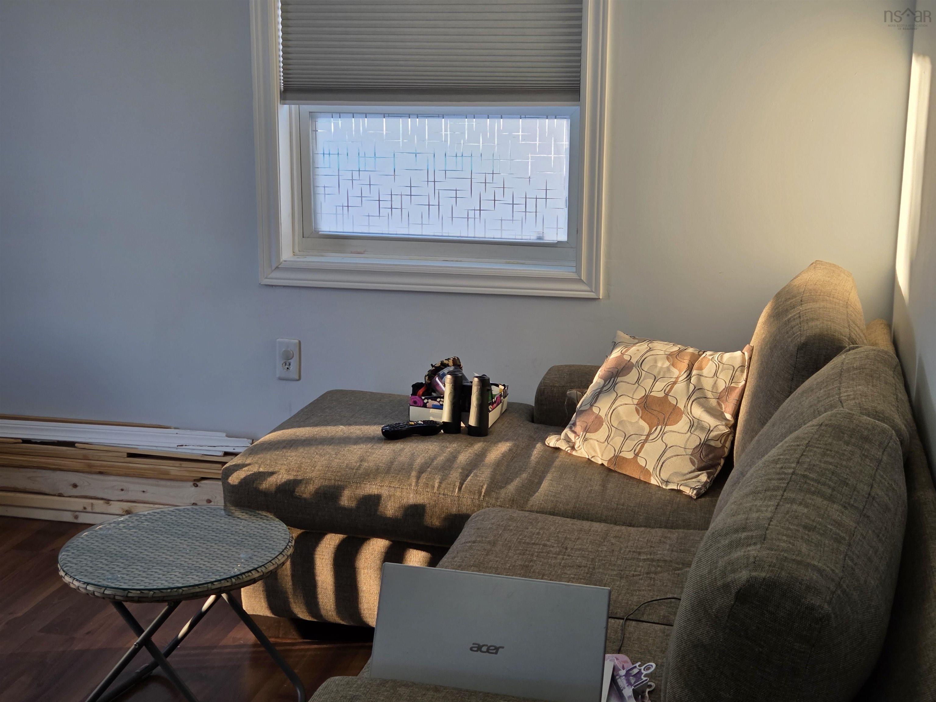 $164,900.00: 740 Willow Street, Hilden