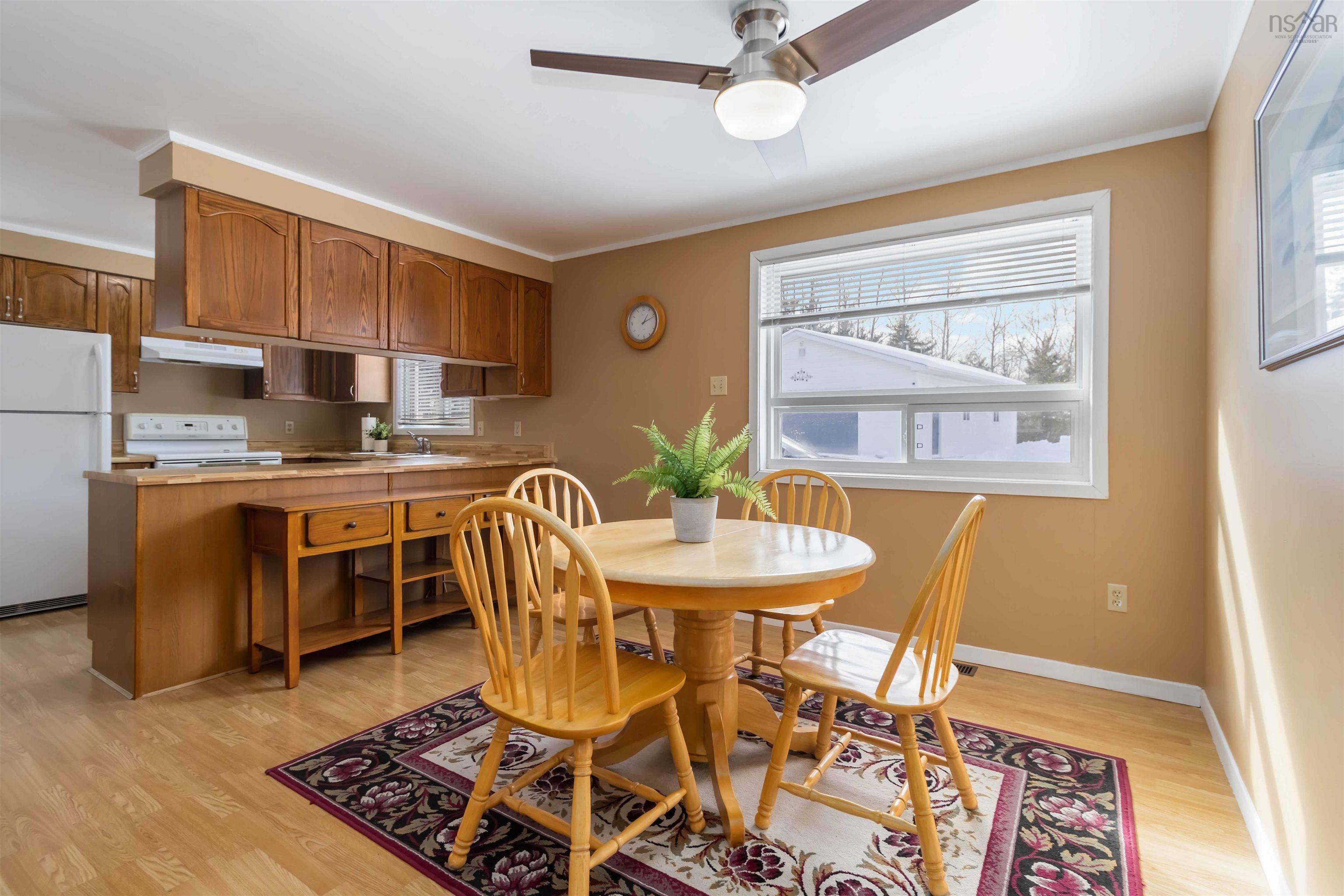 $325,000.00: 8215 Highway 8, South Brookfield