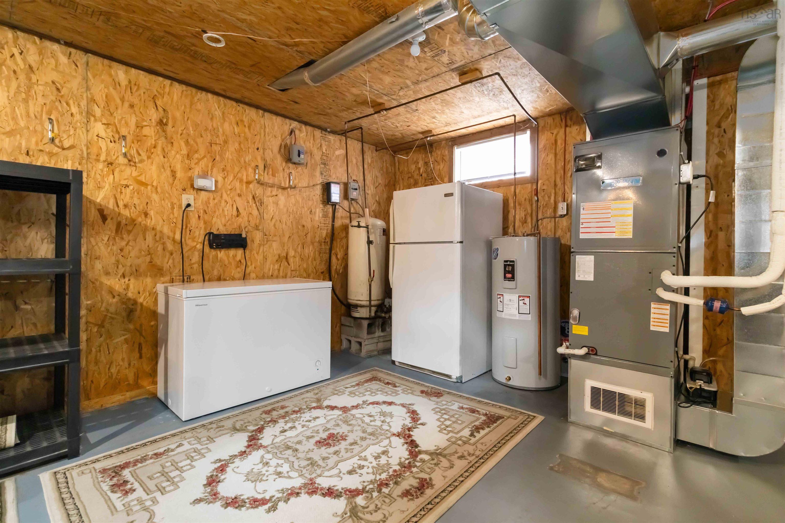 $325,000.00: 8215 Highway 8, South Brookfield