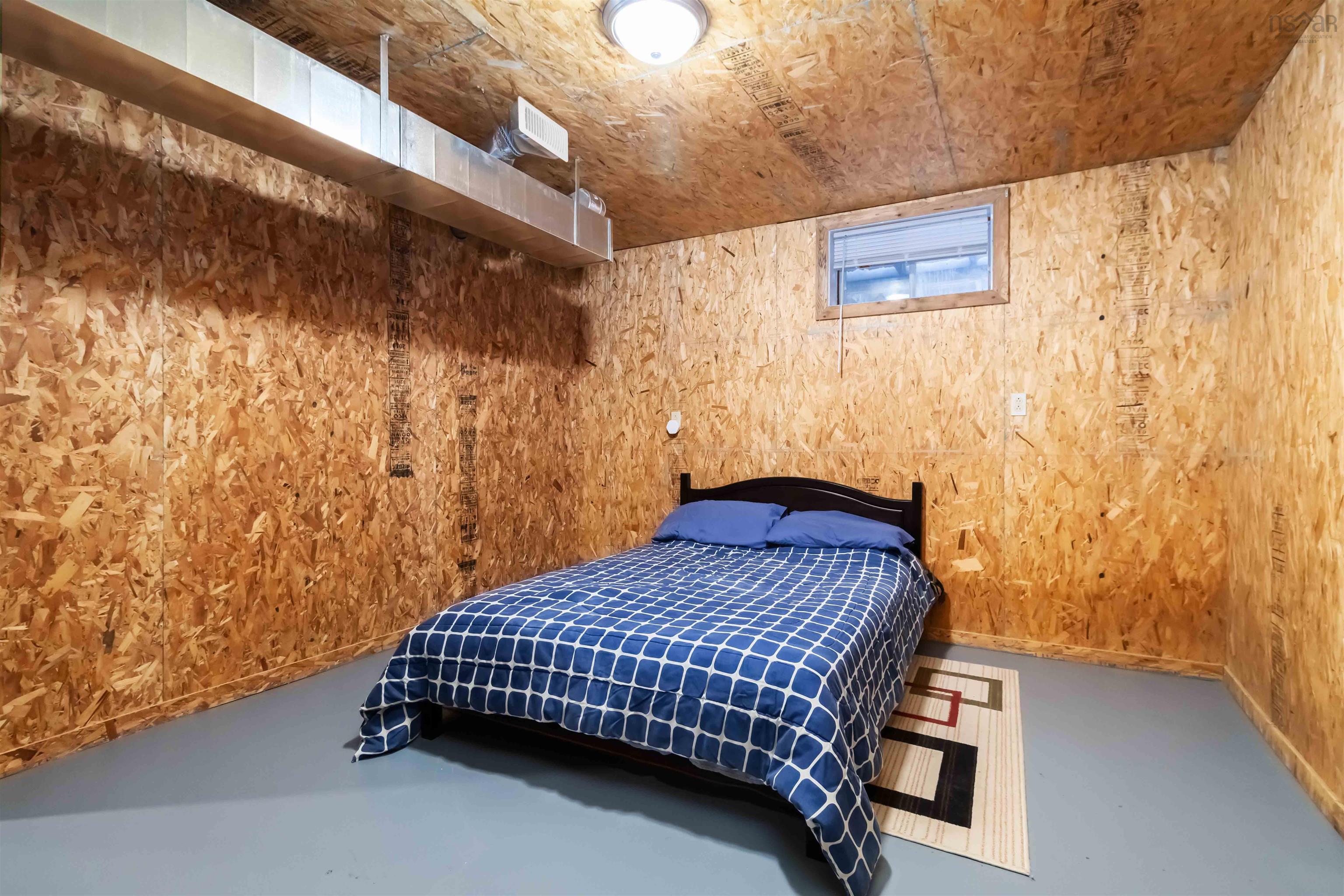 $325,000.00: 8215 Highway 8, South Brookfield