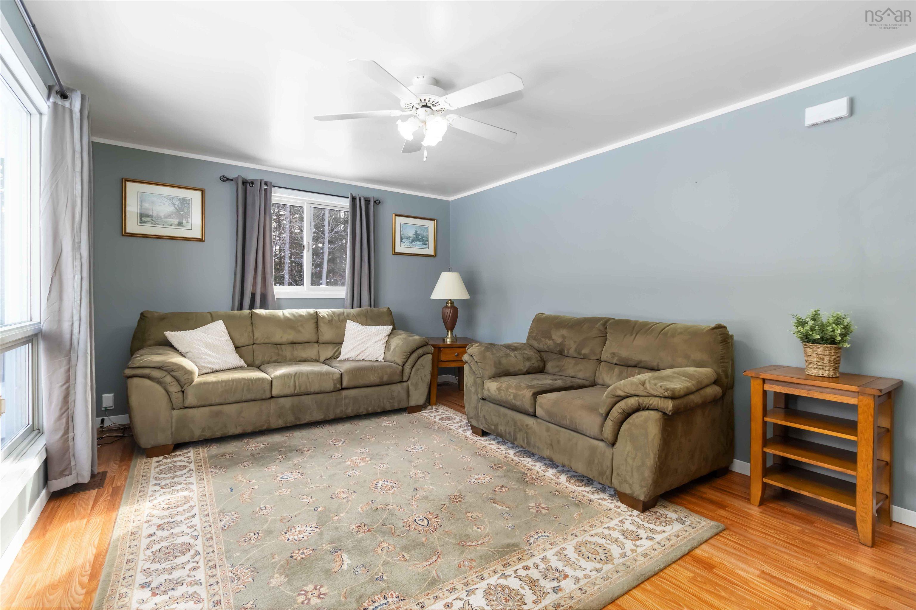 $325,000.00: 8215 Highway 8, South Brookfield