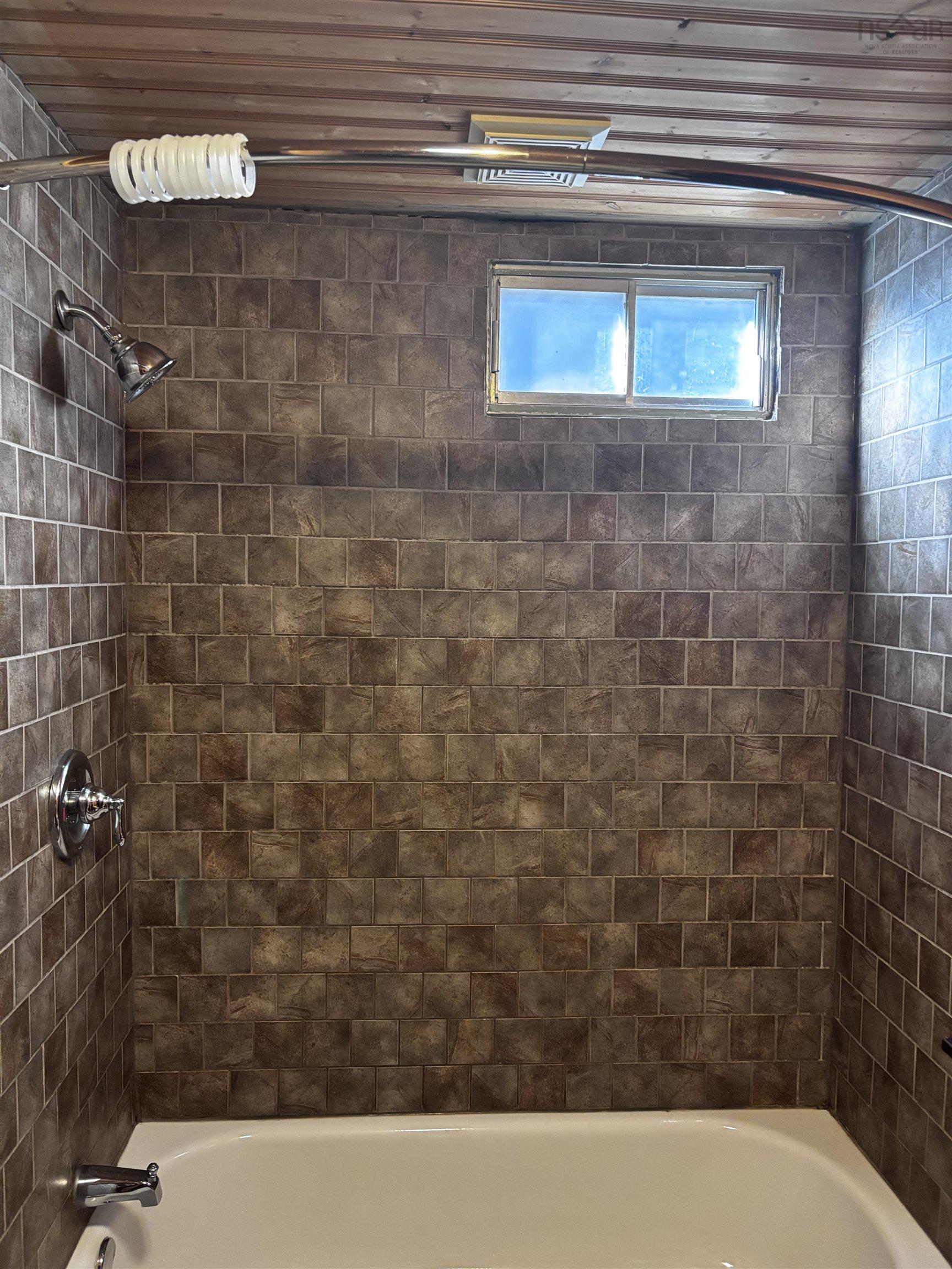 $219,000.00: 275 River Road, Kemptown