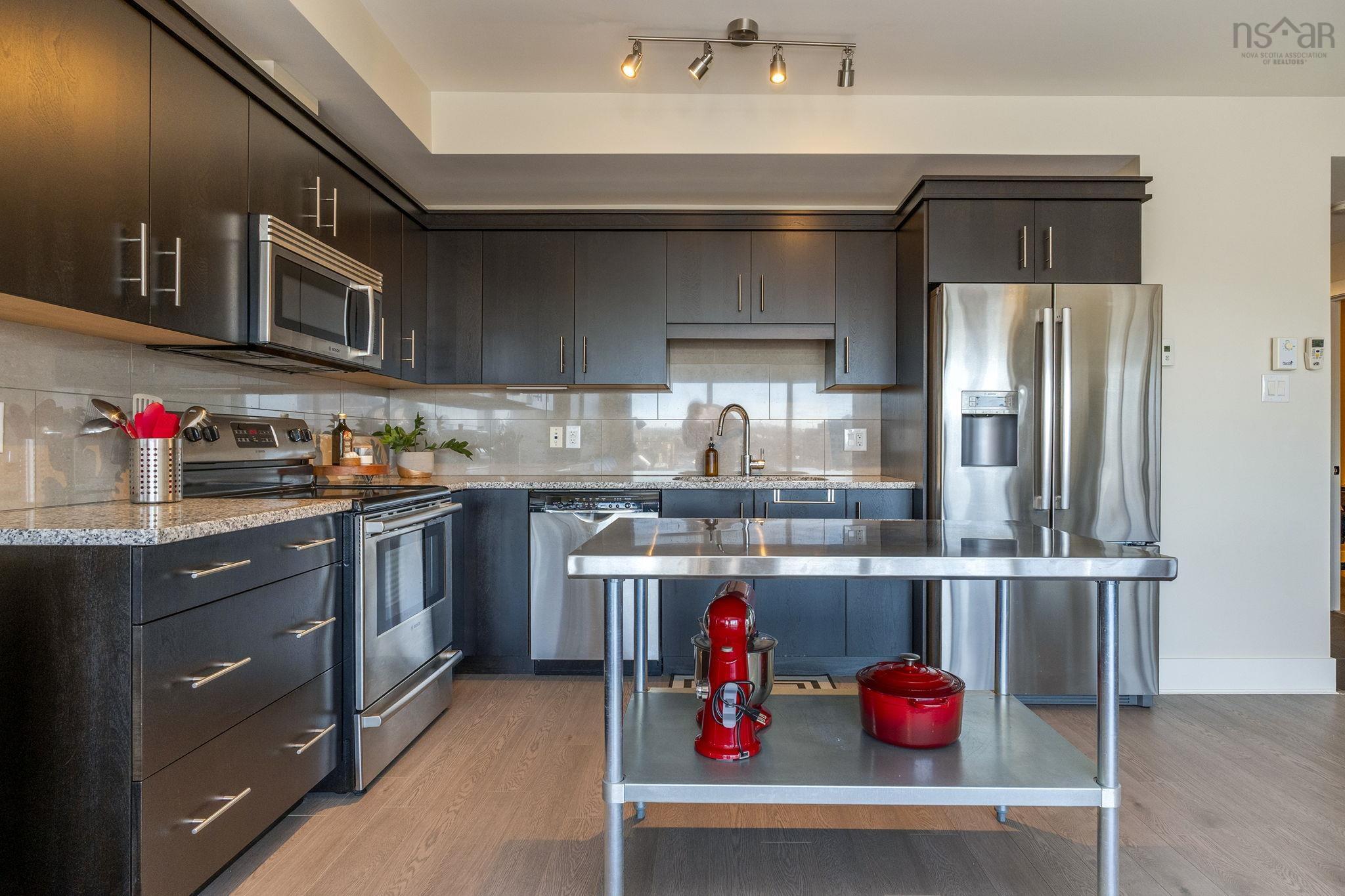 1007 15 Kings Wharf Place, Dartmouth, NS (MLS 202601929)