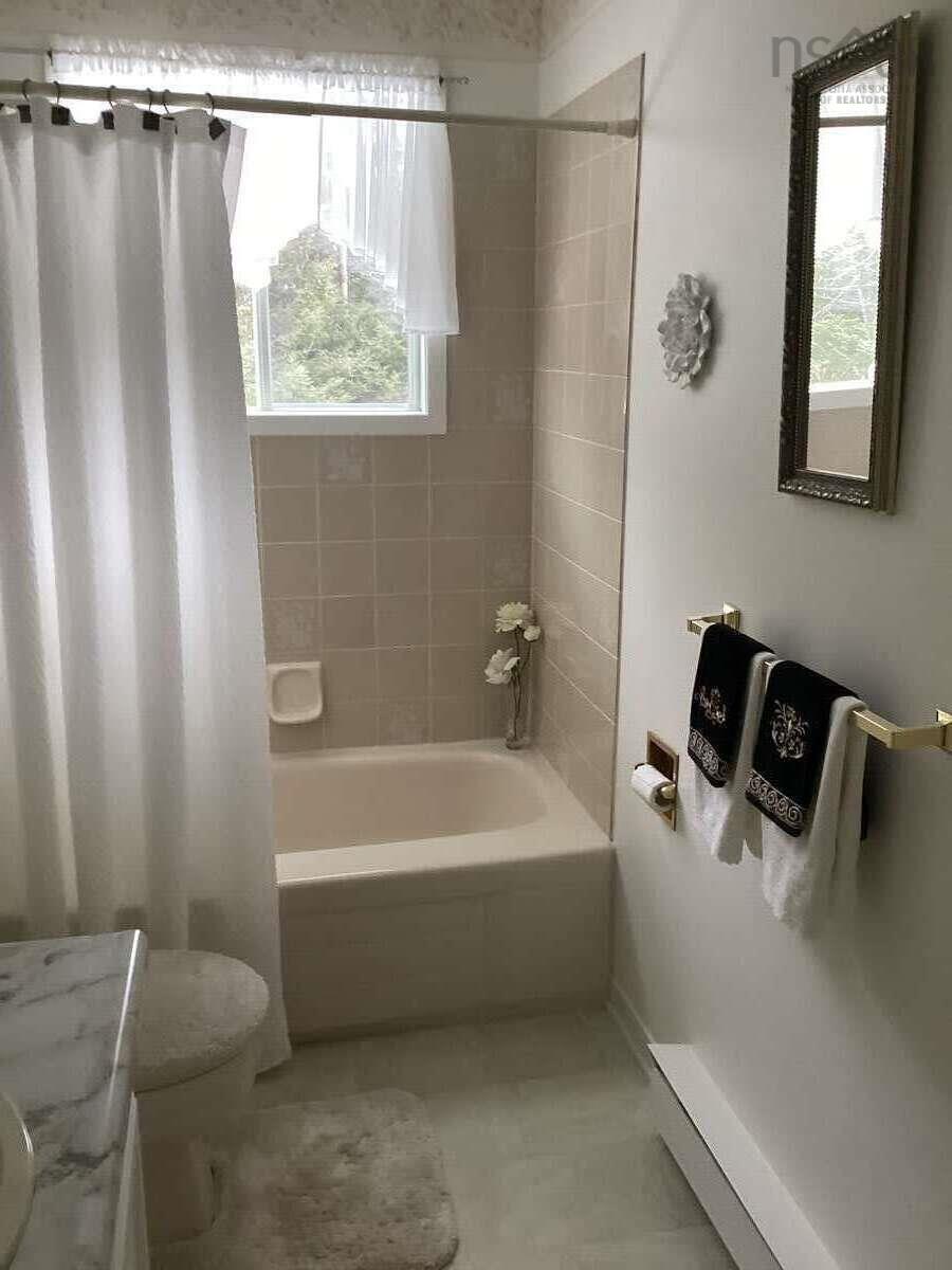 5 Melinda Avenue, East Lawrencetown, NS (MLS 202601940)