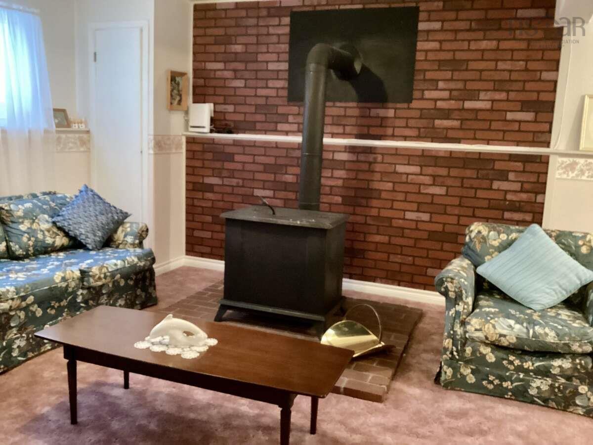 5 Melinda Avenue, East Lawrencetown, NS (MLS 202601940)