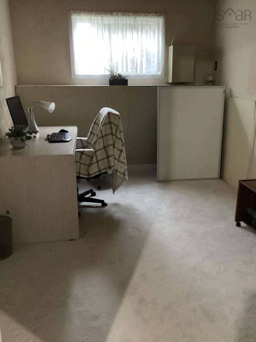 5 Melinda Avenue, East Lawrencetown, NS (MLS 202601940)