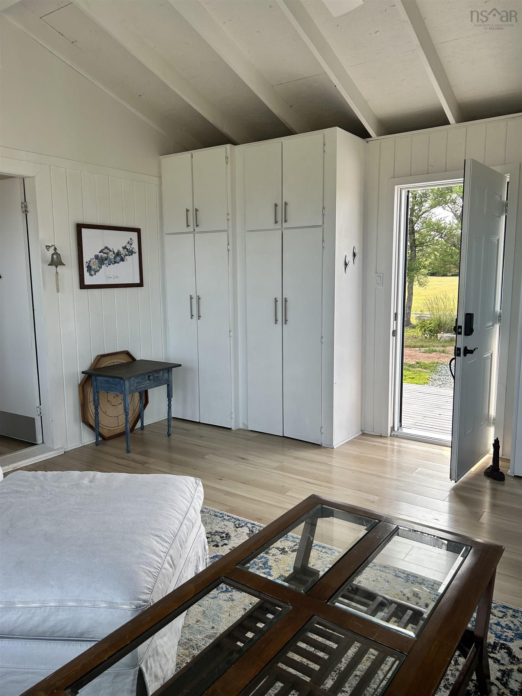 $379,900.00: 107 Hamilton Lane, Brule Point