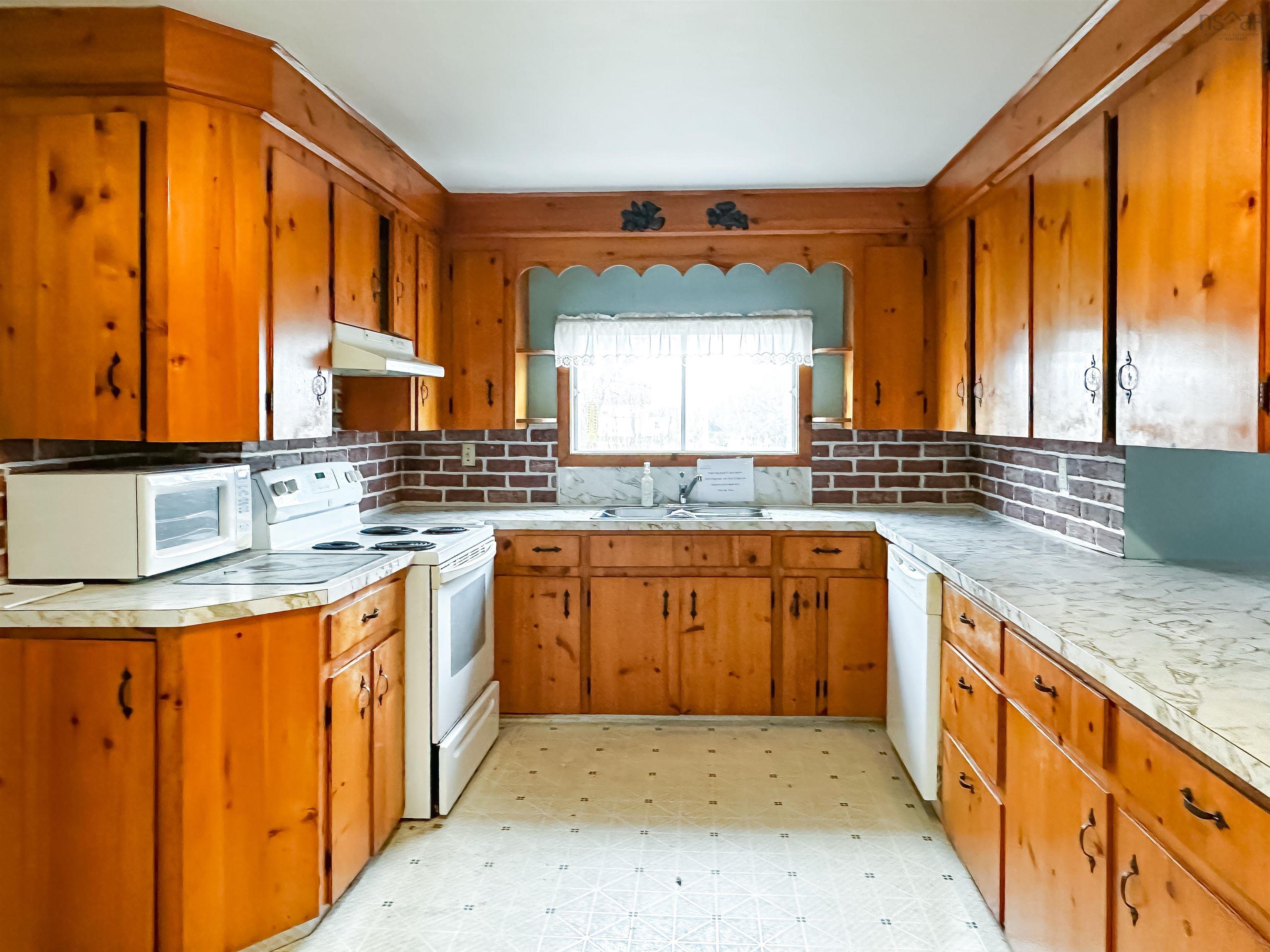 $1,195,000.00: 4127 Brooklyn Street, Somerset