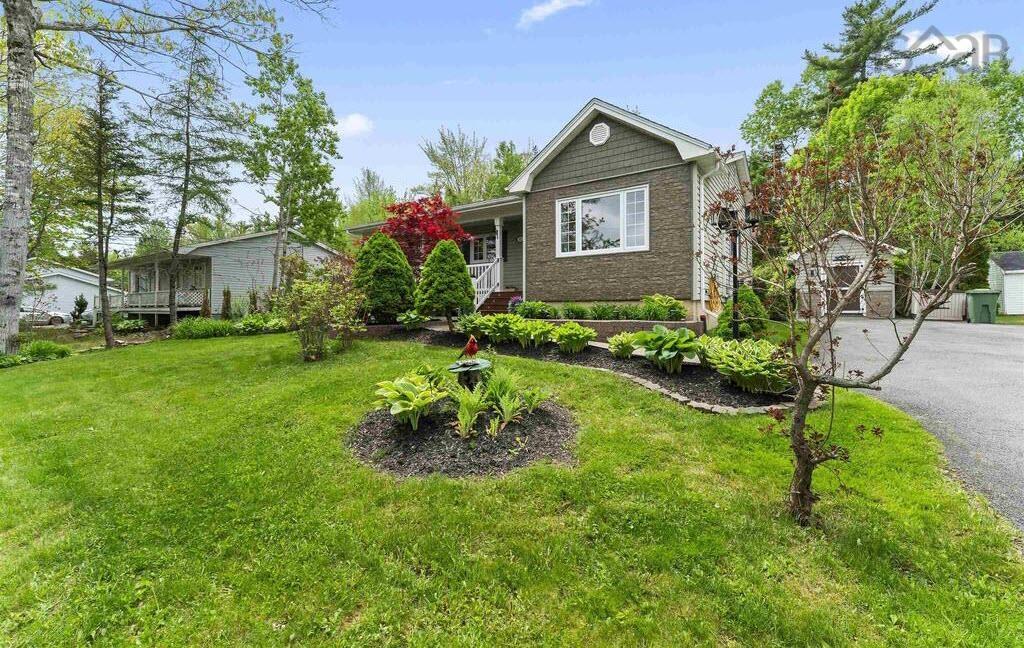 $599,000.00: 21 Boyd Avenue, Enfield