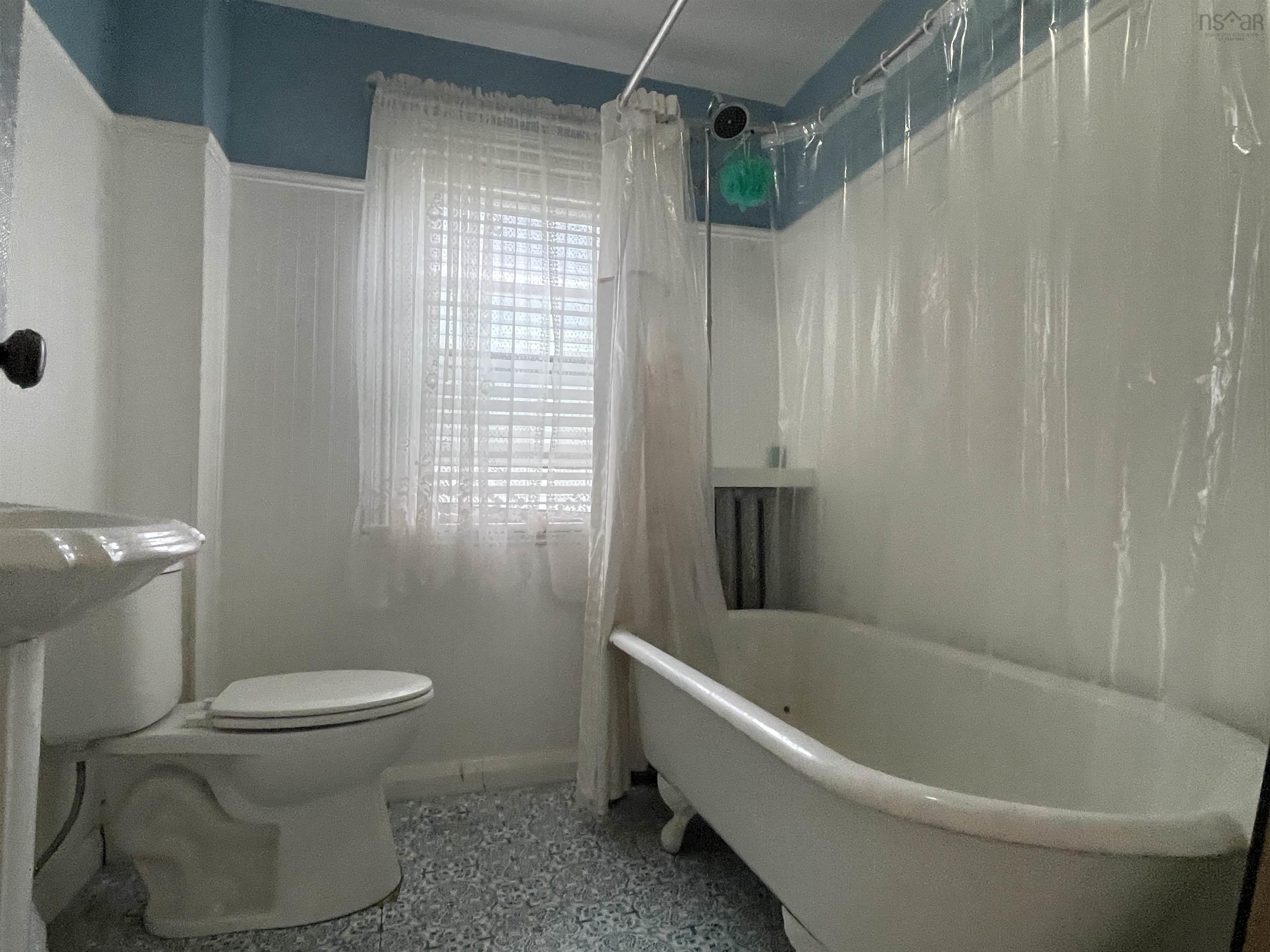 $211,500.00: 42 Bell Street, New Glasgow