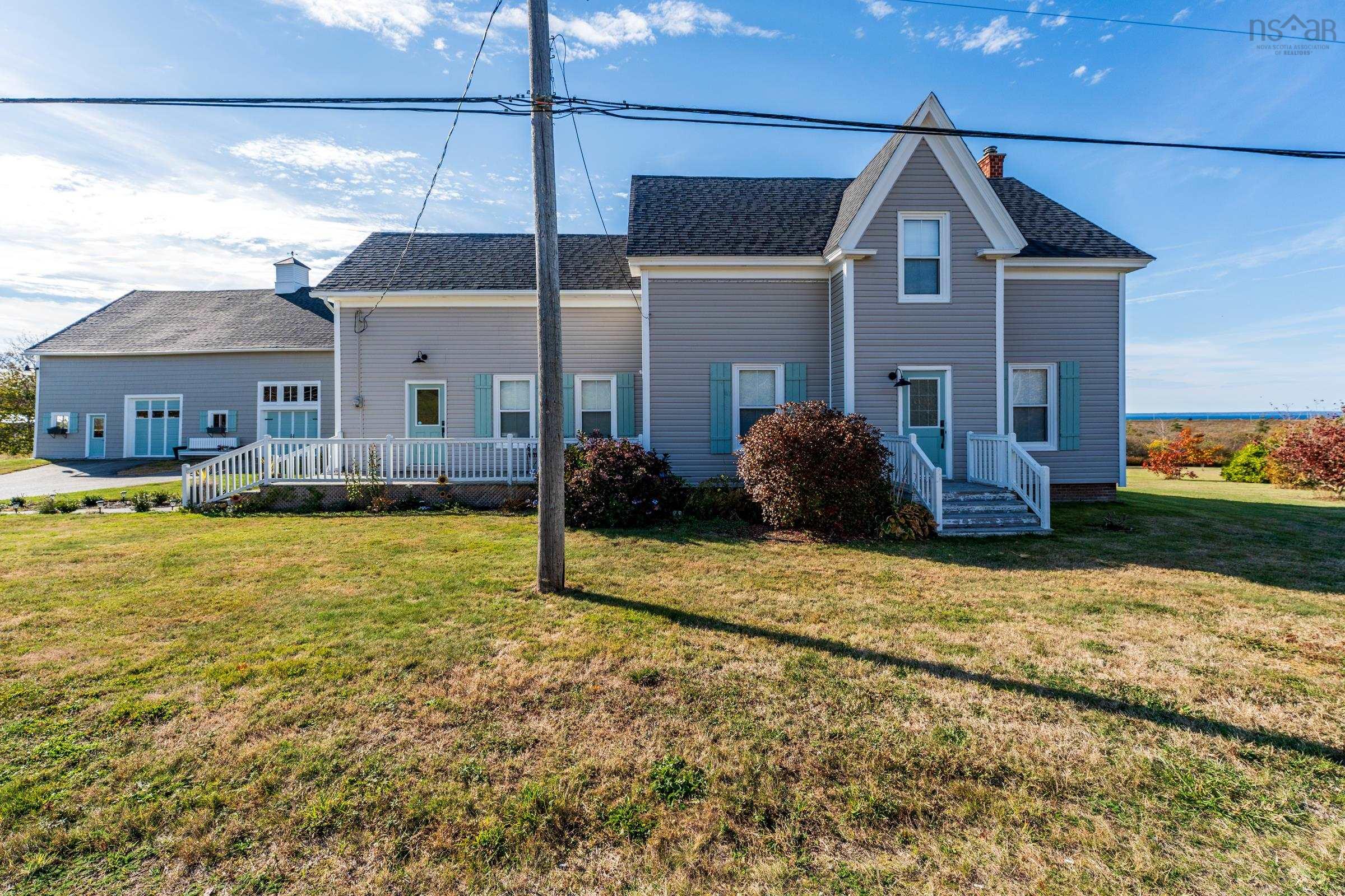 $375,000.00: 8793 Highway 1, Meteghan River