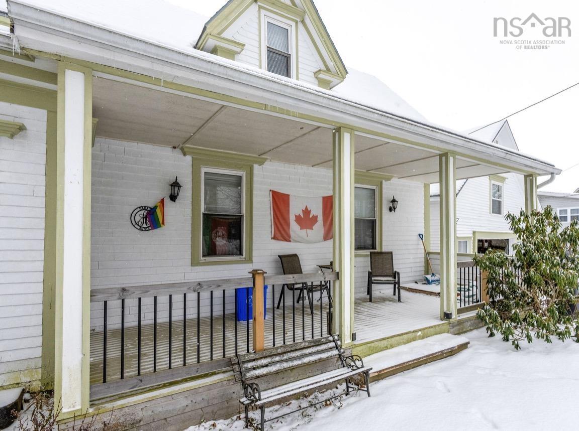 $669,000.00: 10352 1 Highway, Paradise