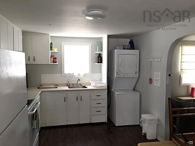 $669,000.00: 10352 1 Highway, Paradise