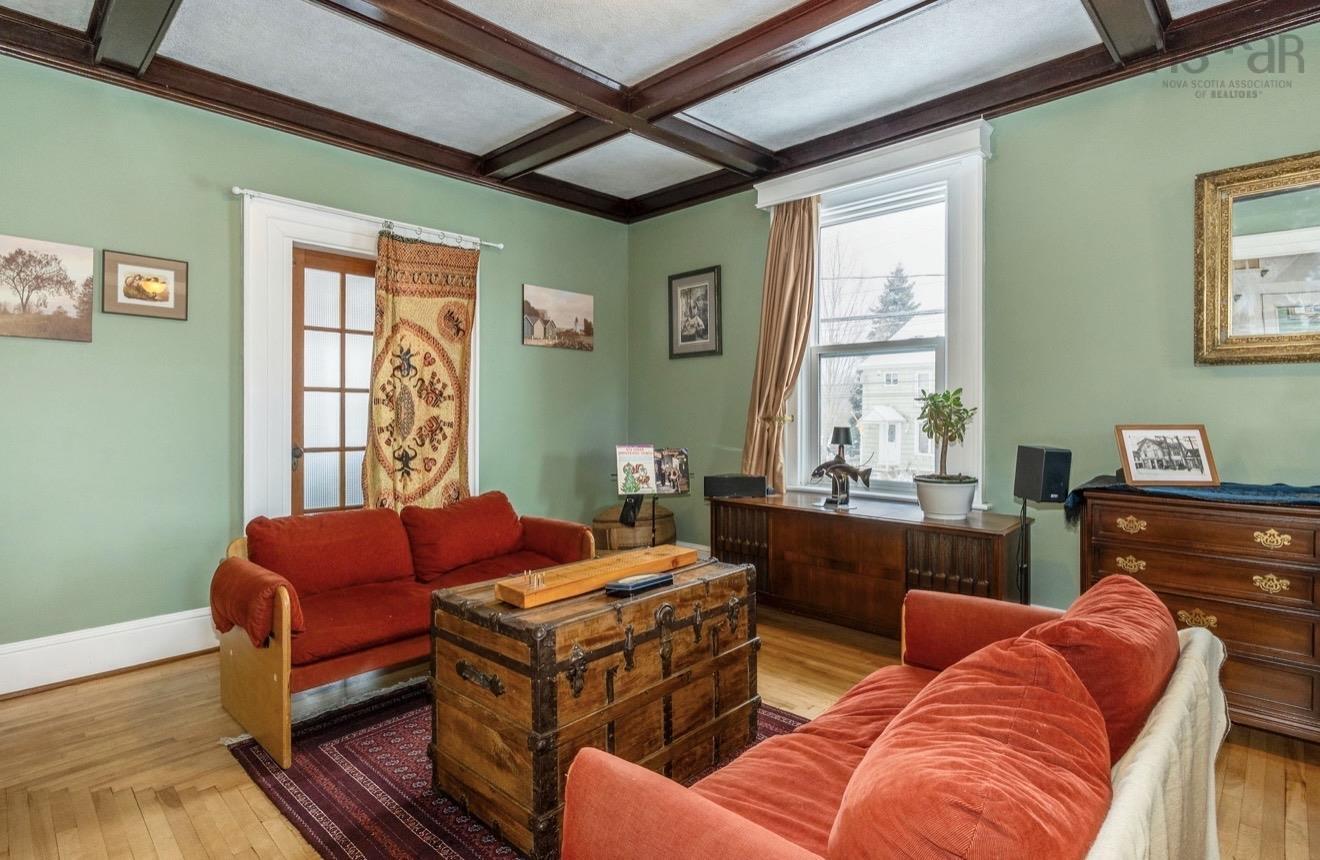 $669,000.00: 10352 1 Highway, Paradise