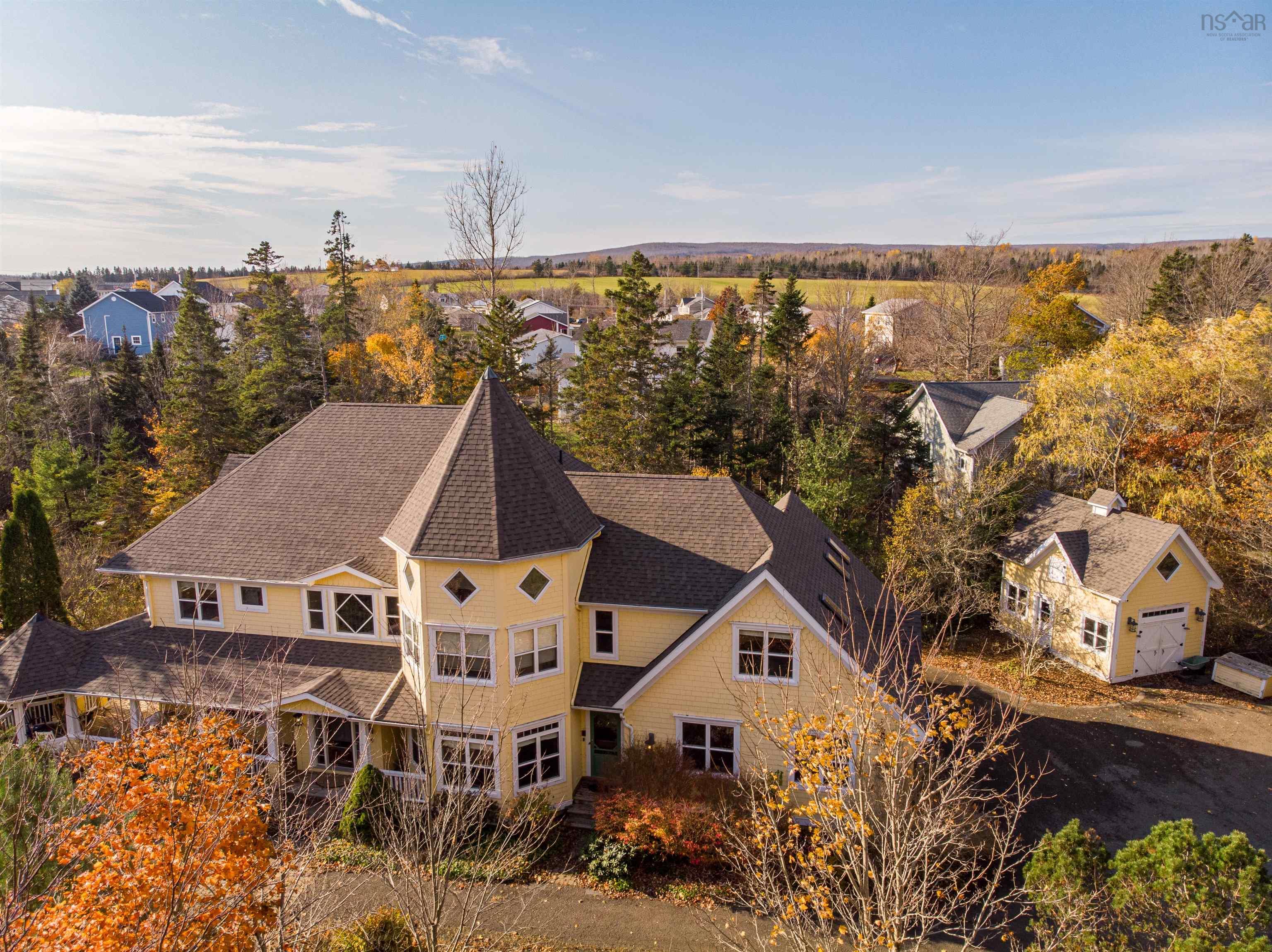 $1,050,000.00: 17 NICHOLSON COURT, Antigonish