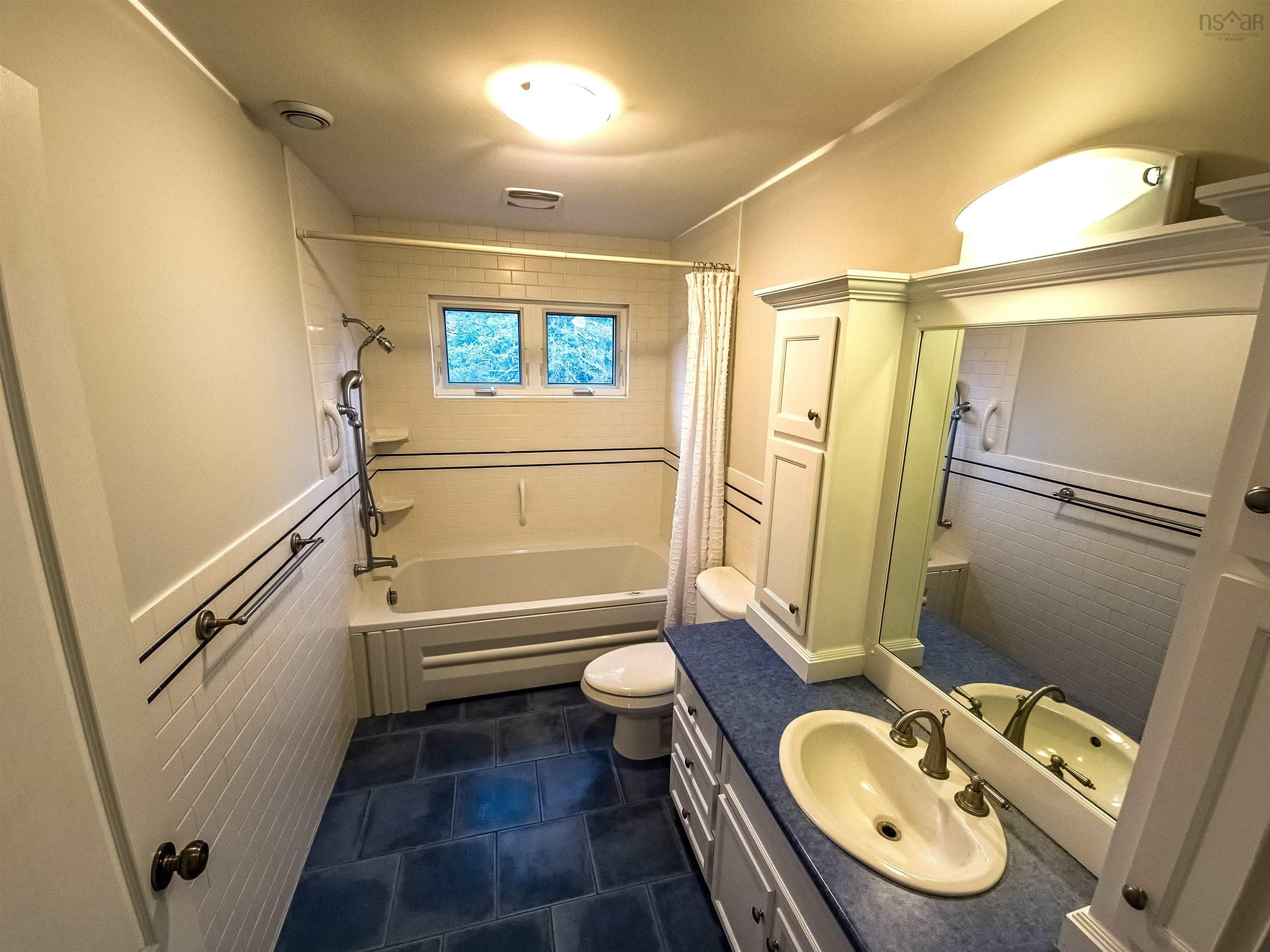 $1,050,000.00: 17 NICHOLSON COURT, Antigonish