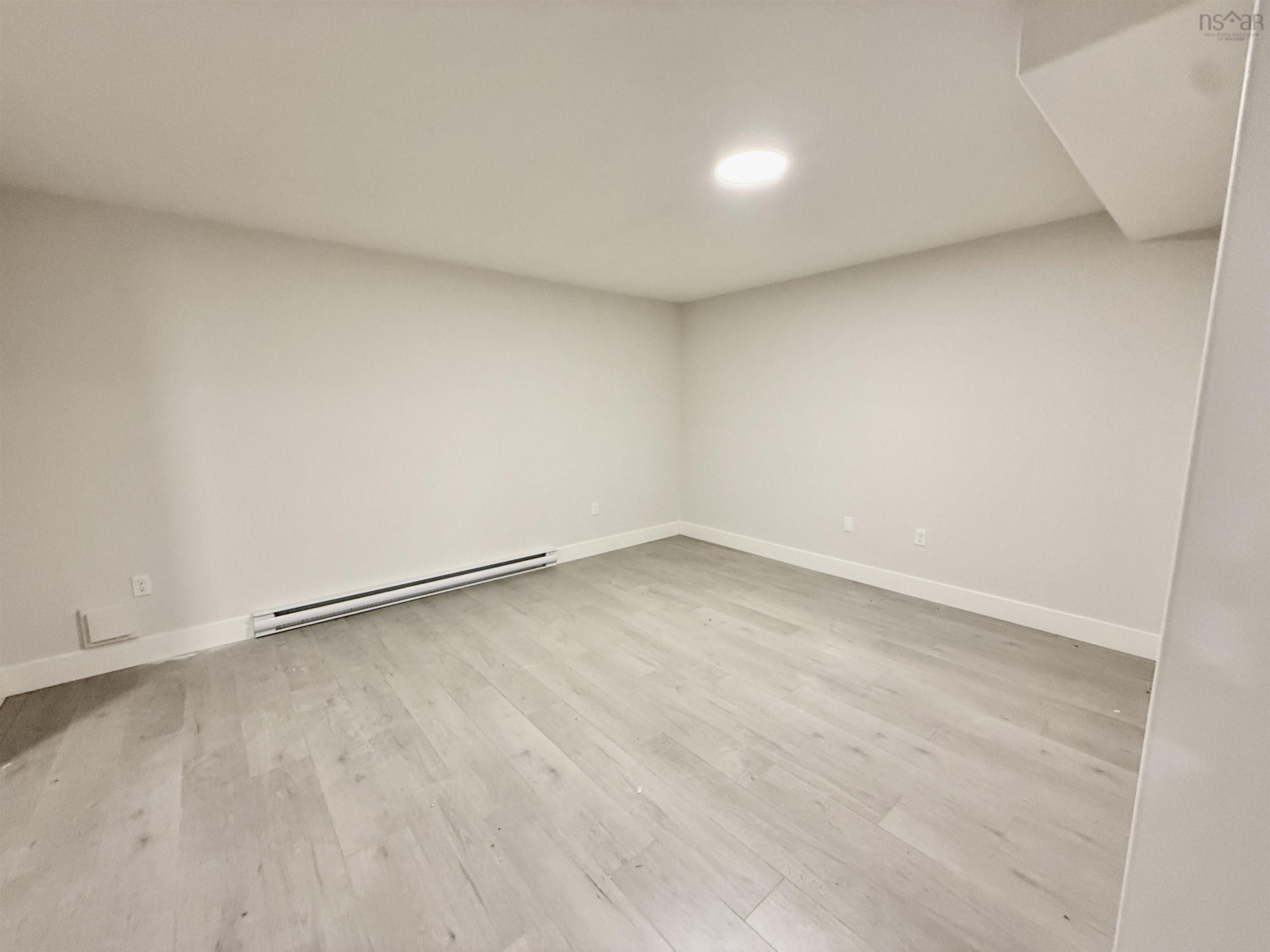 $699,994.00: 15 Brick Lane, Halifax