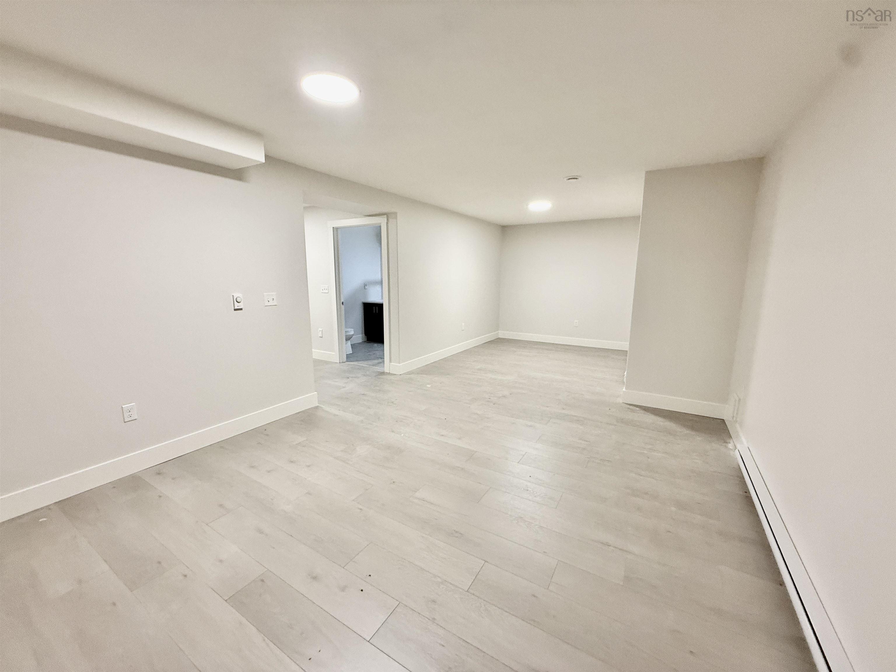 $699,994.00: 15 Brick Lane, Halifax